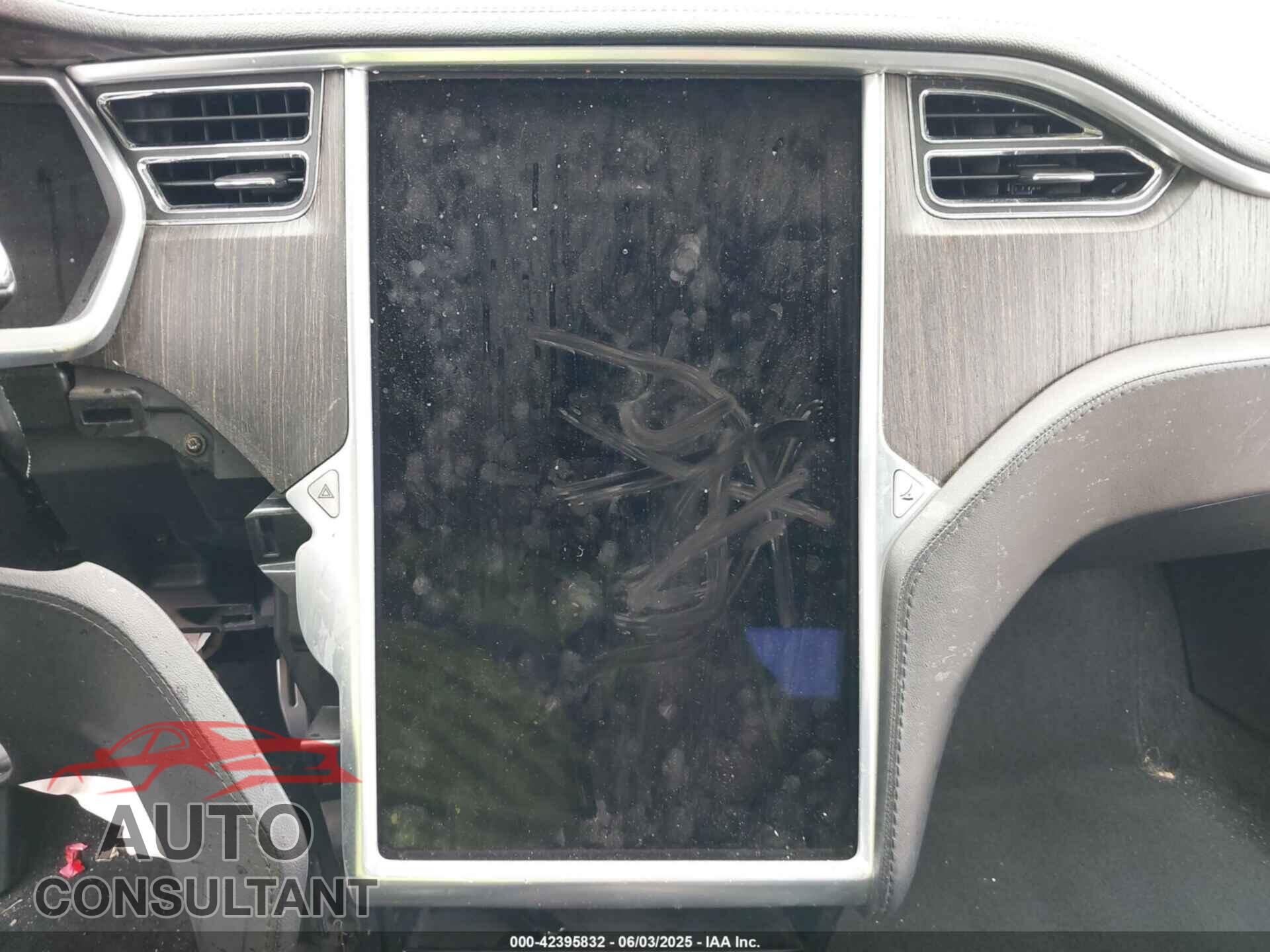 TESLA MODEL S 2013 - 5YJSA1DP2DFP07997