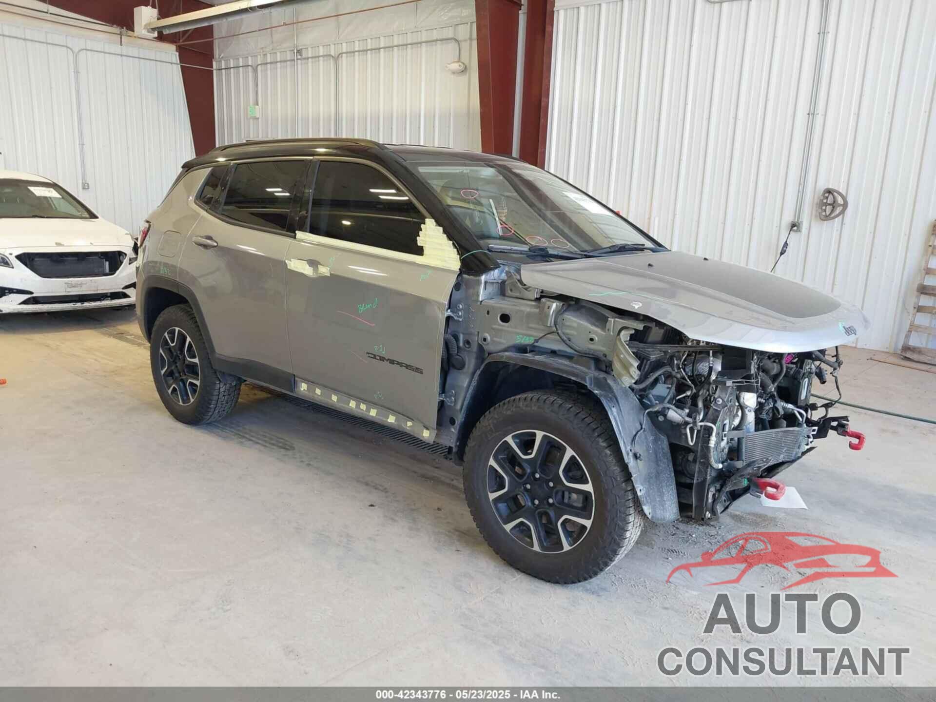 JEEP COMPASS 2020 - 3C4NJDDB3LT163111