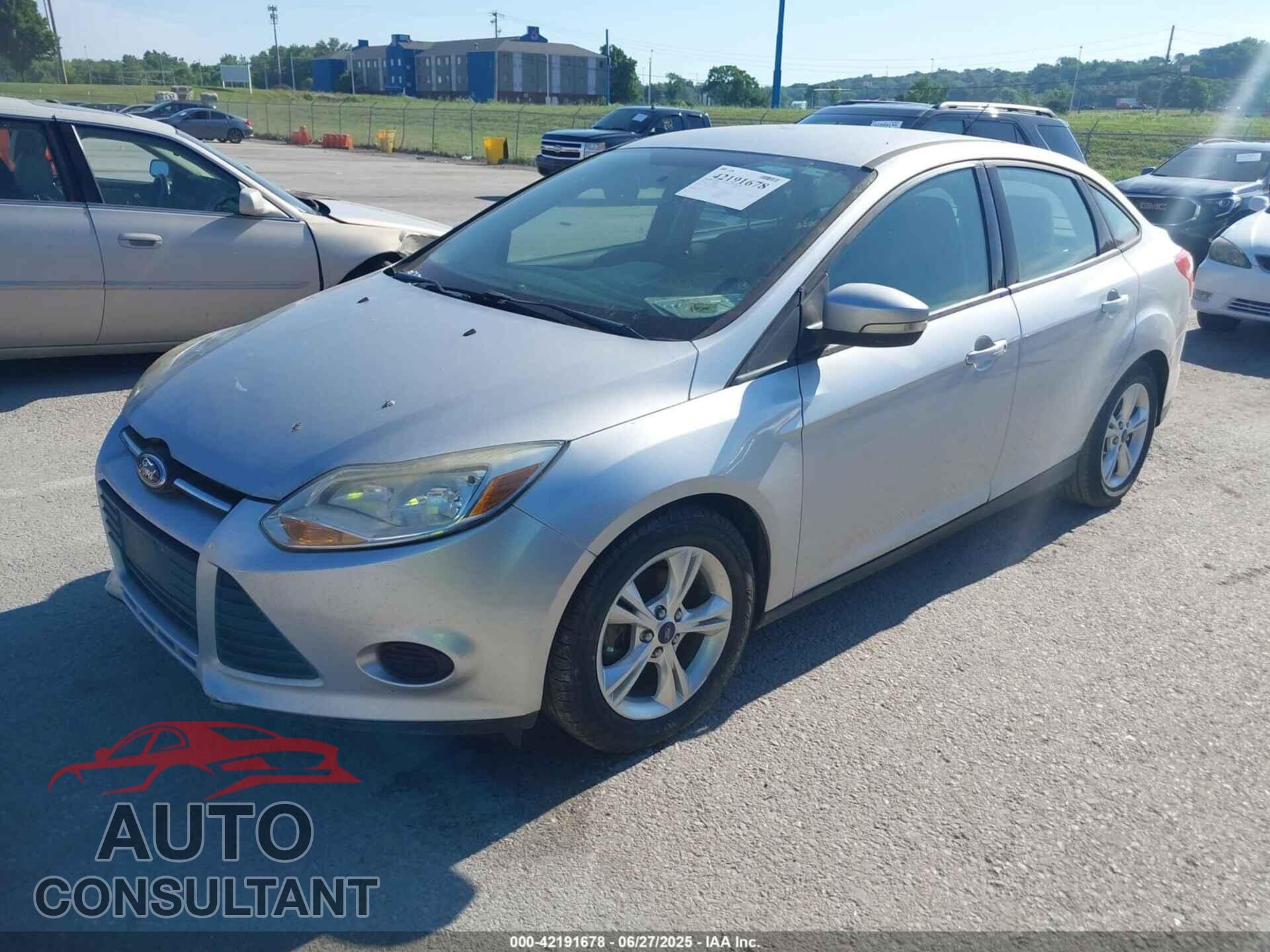 FORD FOCUS 2014 - 1FADP3F26EL266044