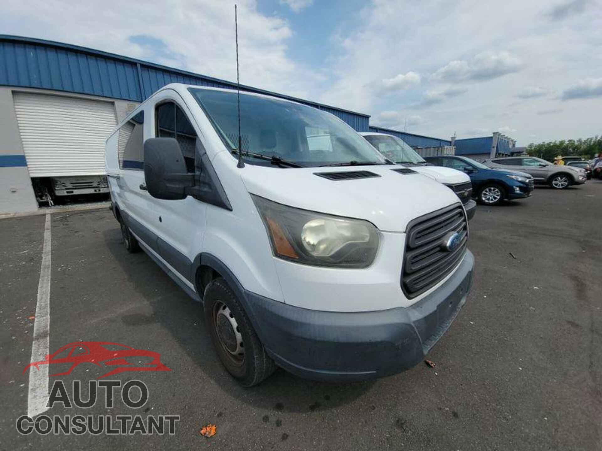 FORD TRANSIT 2015 - 1FTNE2YM2FKA84765