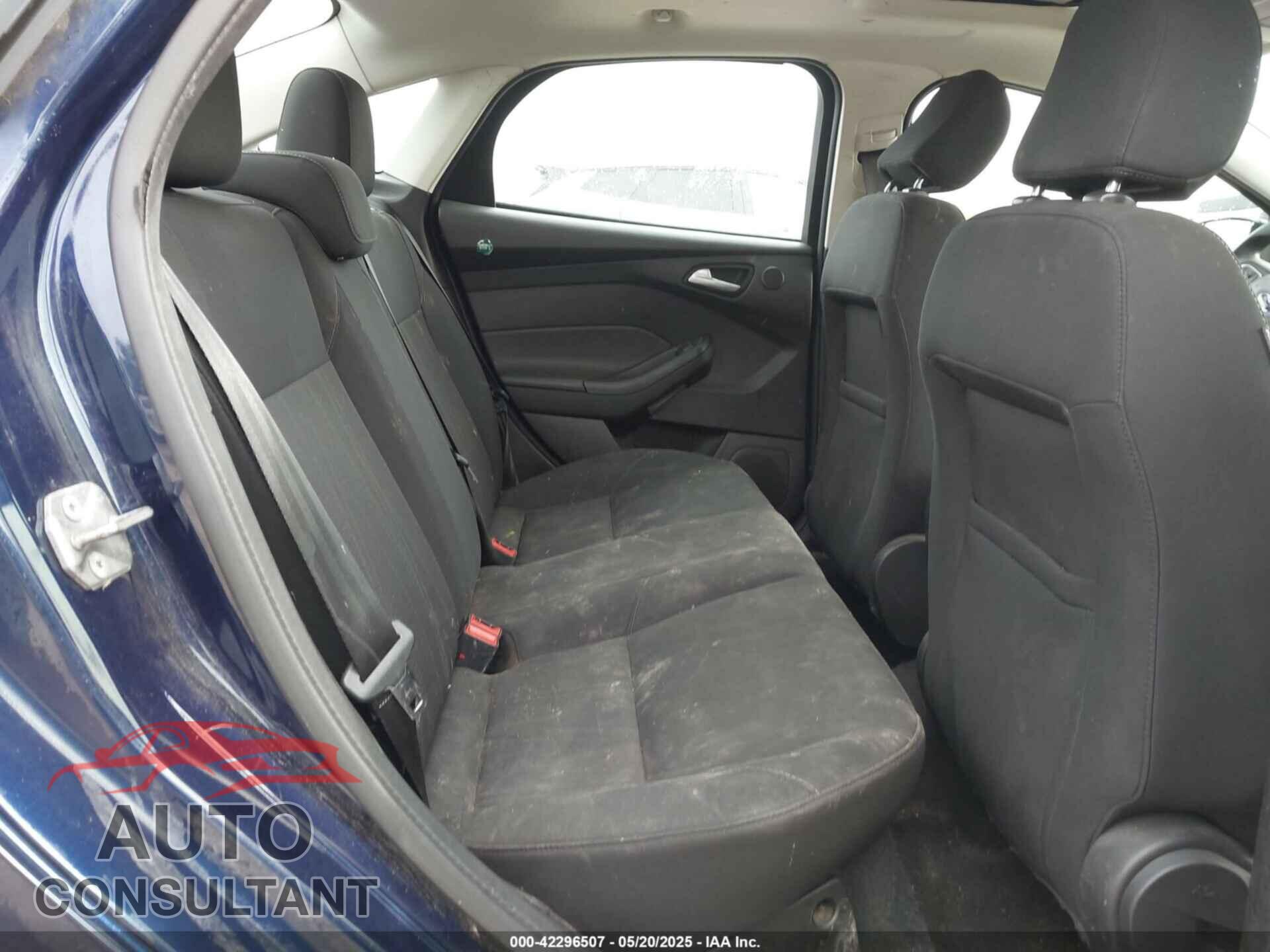 FORD FOCUS 2017 - 1FADP3H21HL238590