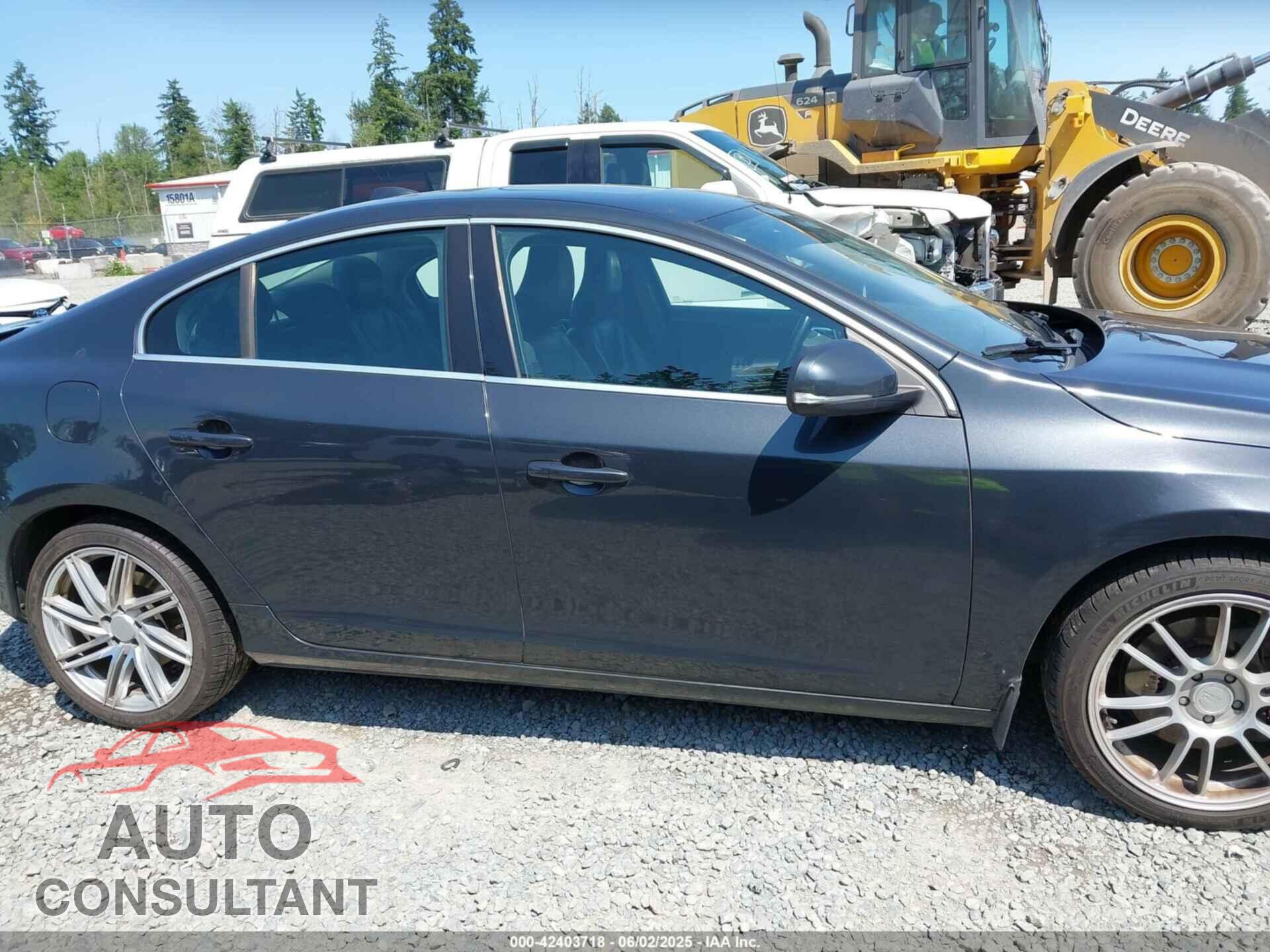 VOLVO S60 2012 - YV1902FH1C2105102