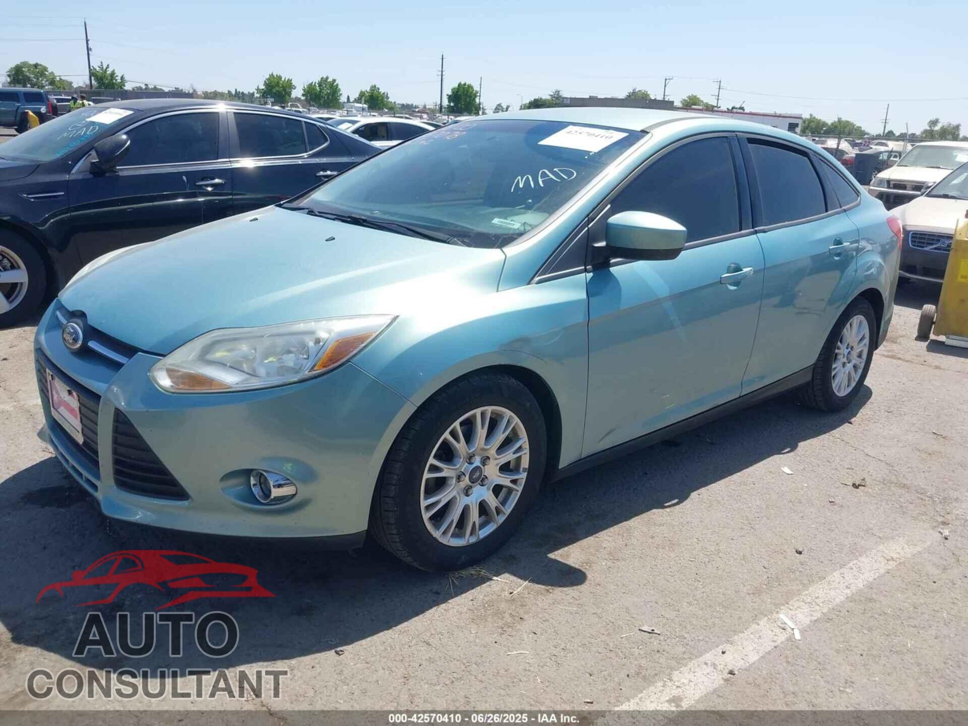 FORD FOCUS 2012 - 1FAHP3F24CL437078
