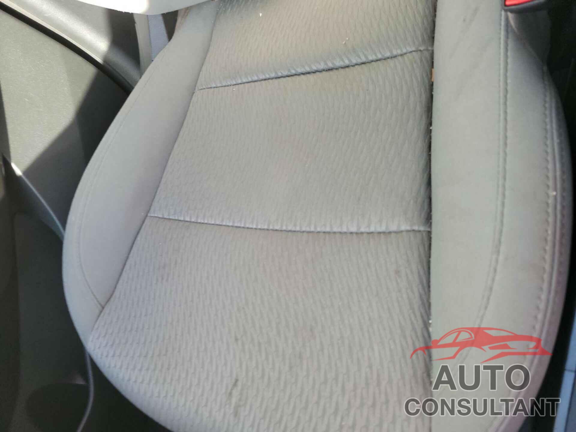 HYUNDAI SANTA FE SPORT 2018 - 5XYZTDLB7JG569524