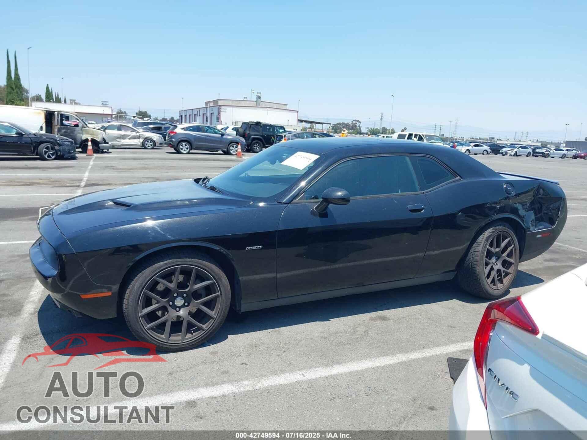 DODGE CHALLENGER 2015 - 2C3CDZAT2FH715370