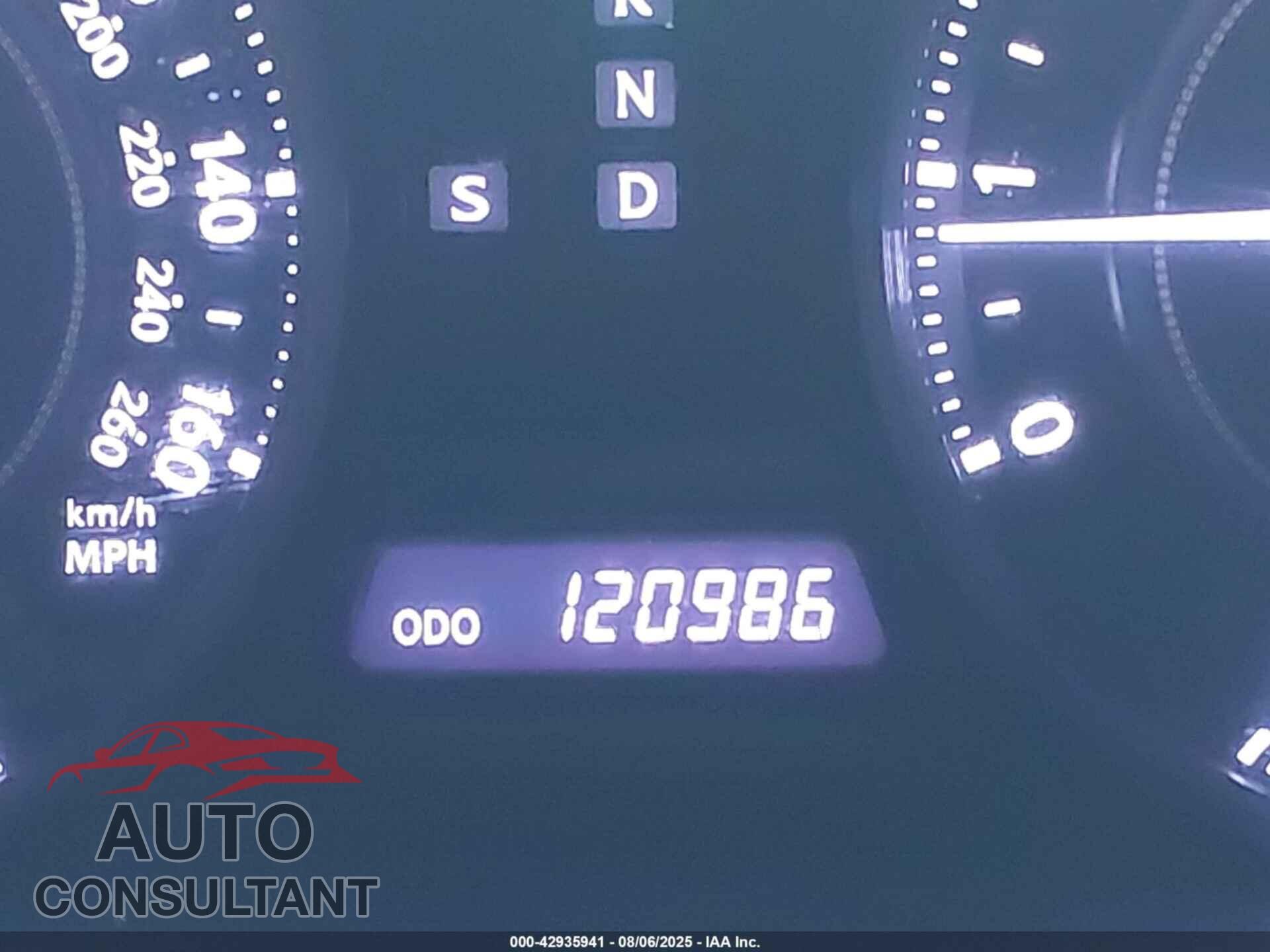 LEXUS IS 250C 2011 - JTHFF2C21B2516231