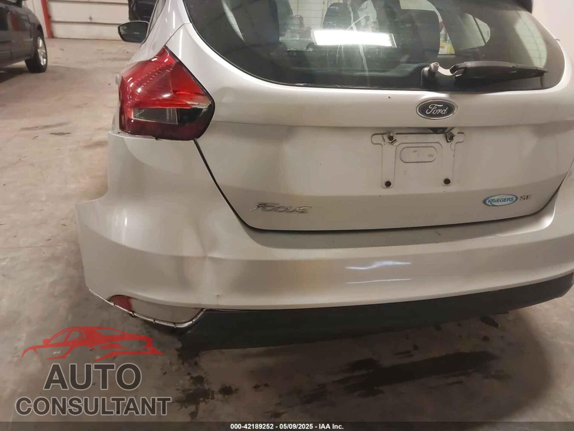 FORD FOCUS 2017 - 1FADP3K21HL278743
