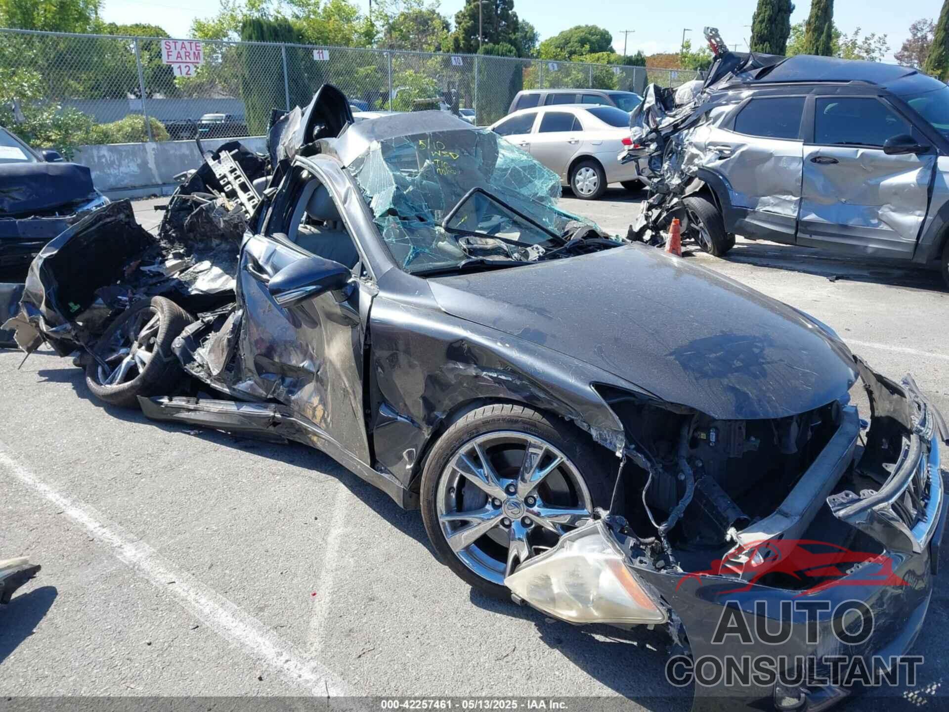 LEXUS IS 350 2009 - JTHBE262095023100