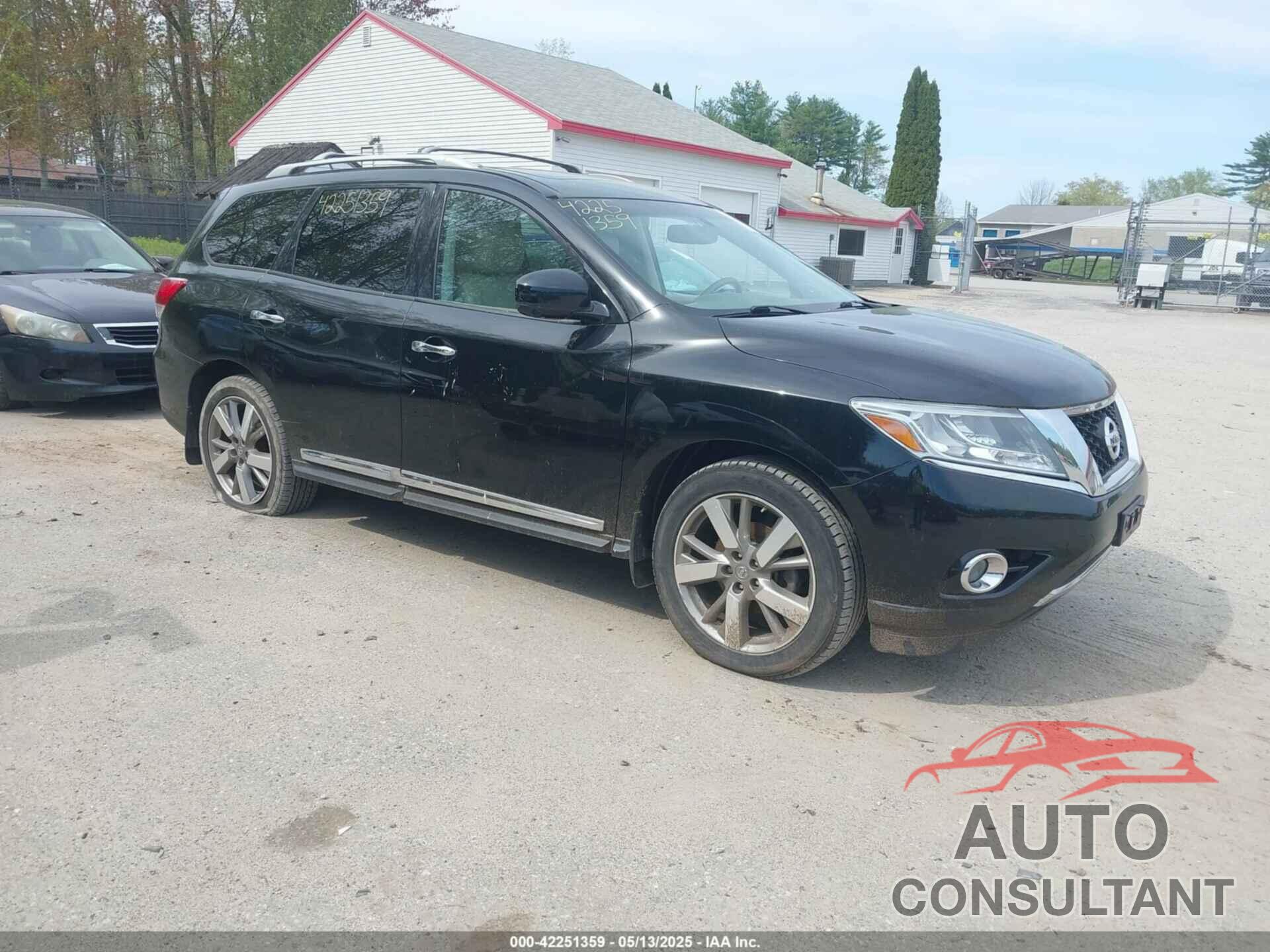 NISSAN PATHFINDER 2014 - 5N1AR2MM9EC679366