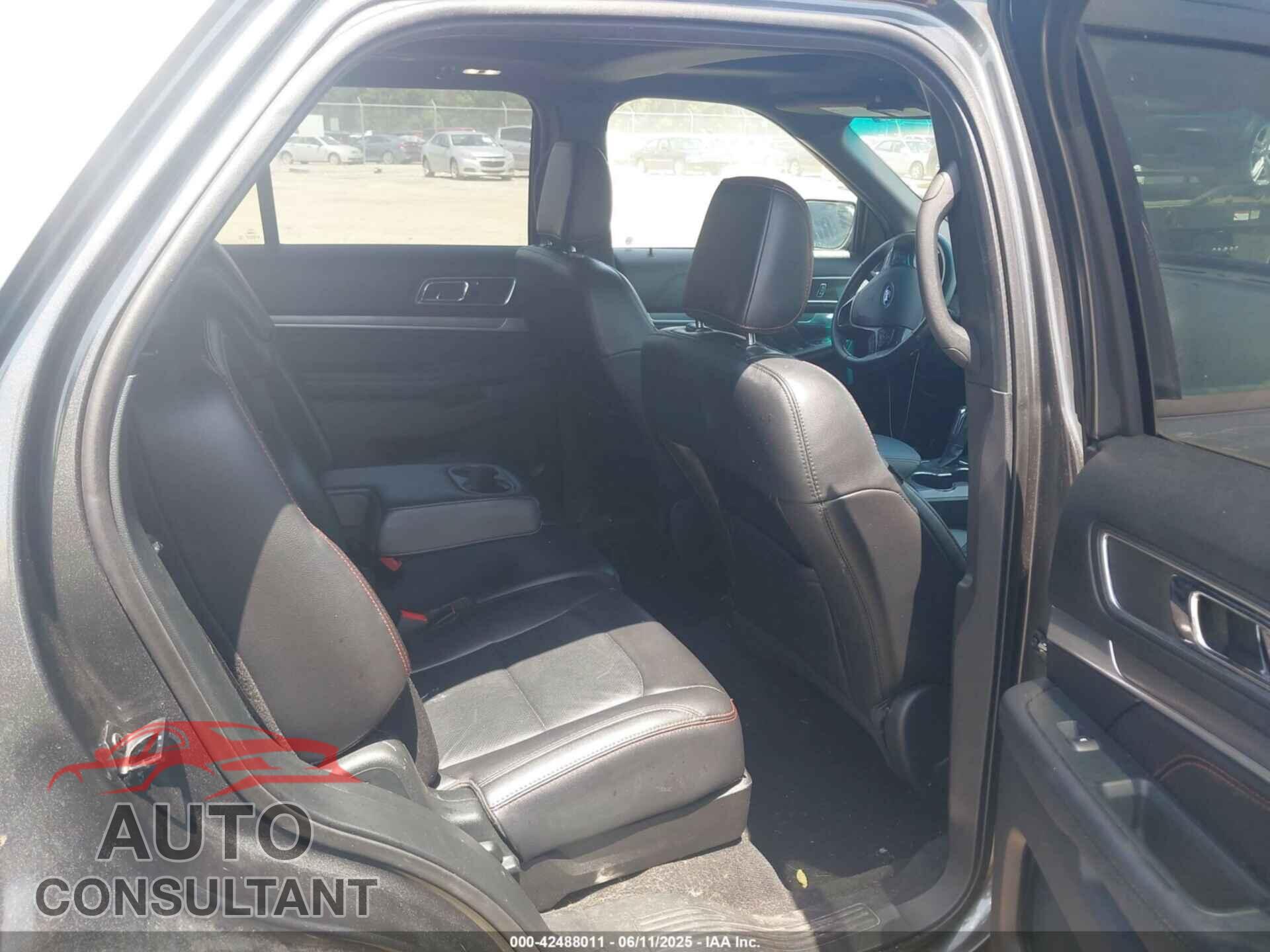 FORD EXPLORER 2019 - 1FM5K8GT0KGB42336
