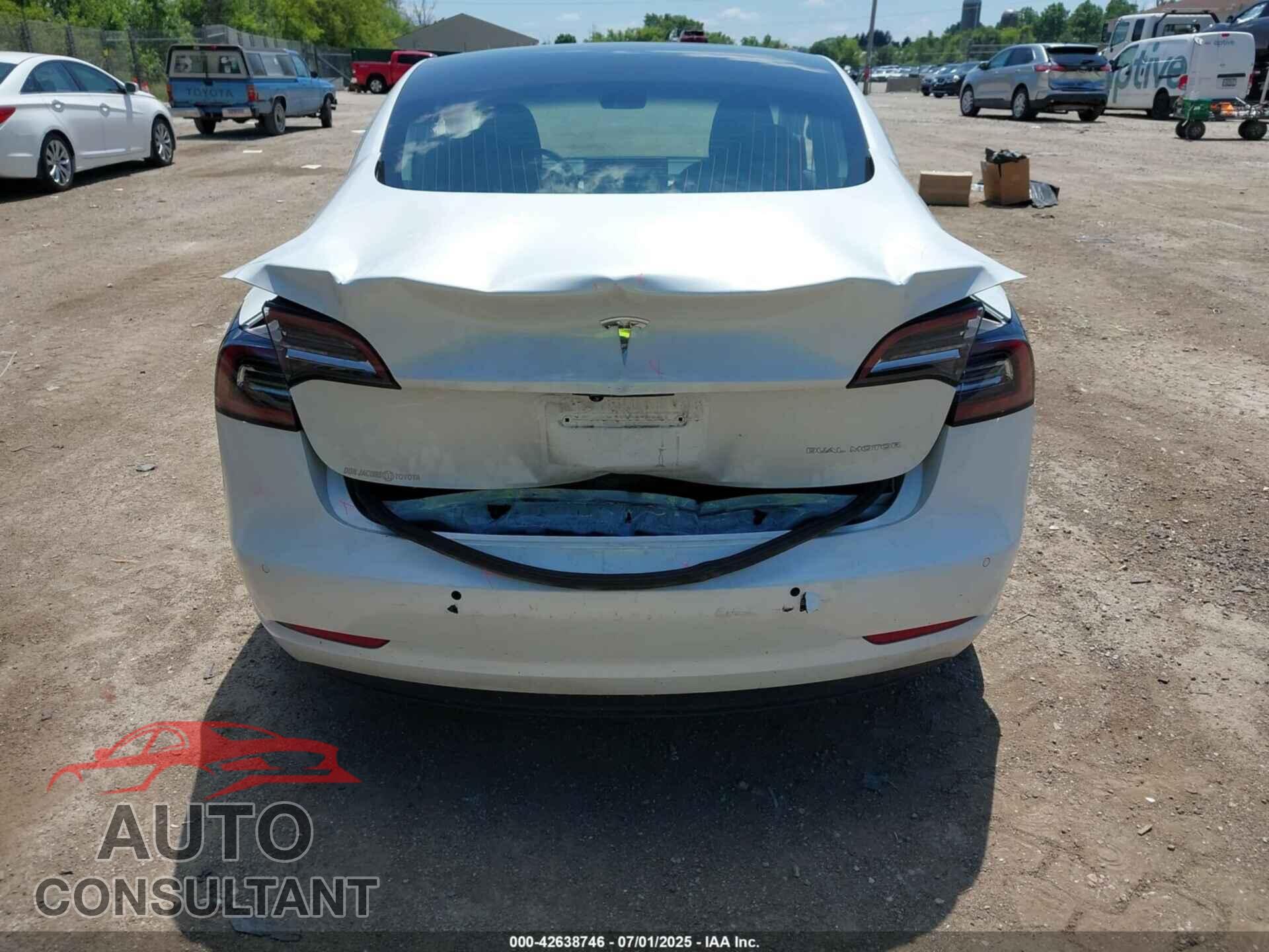 TESLA MODEL 3 2020 - 5YJ3E1EB0LF744430