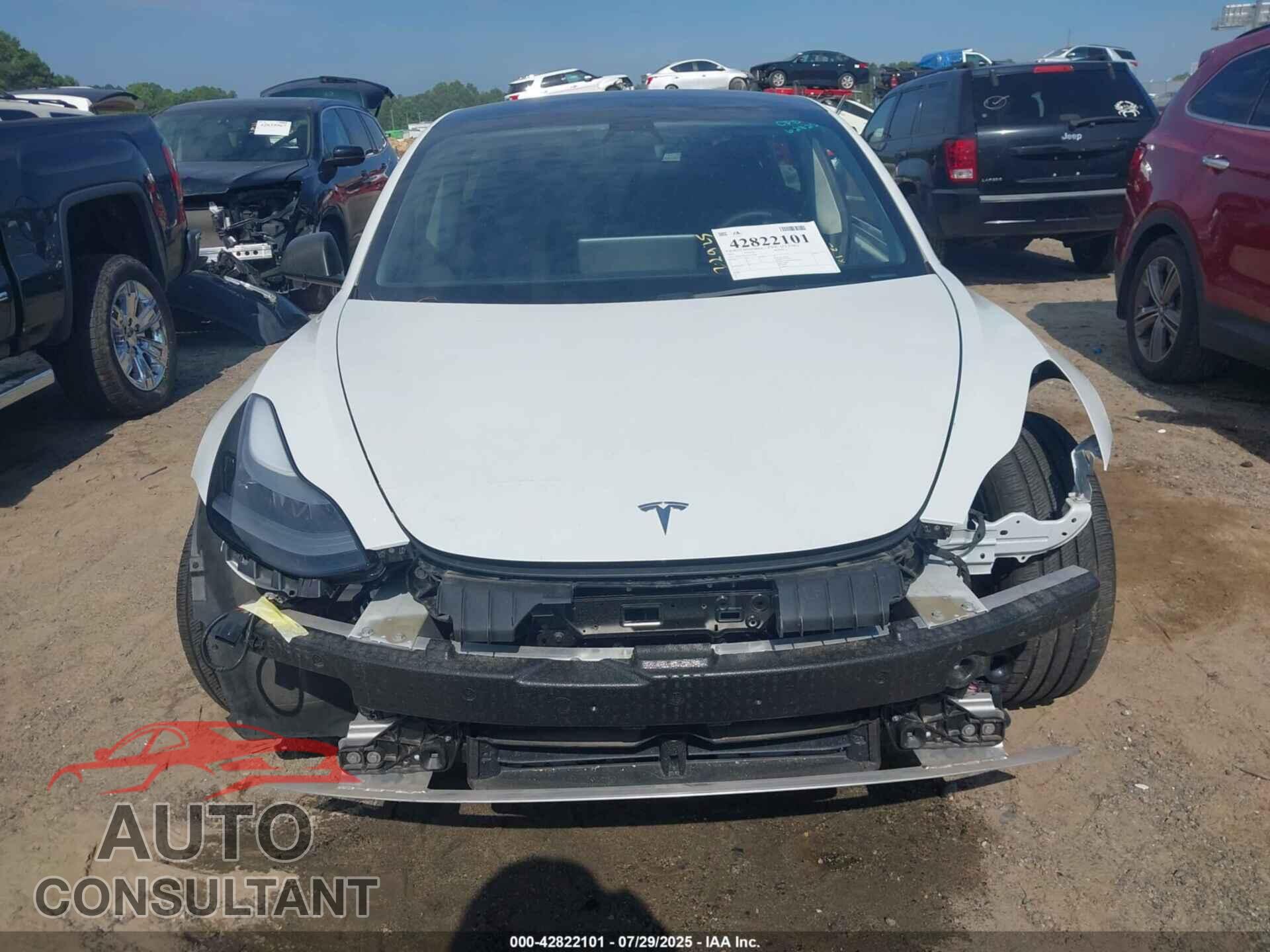 TESLA MODEL 3 2022 - 5YJ3E1EB2NF105758