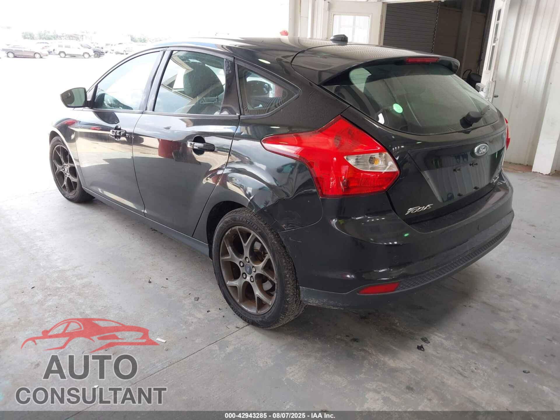FORD FOCUS 2013 - 1FADP3K26DL379433