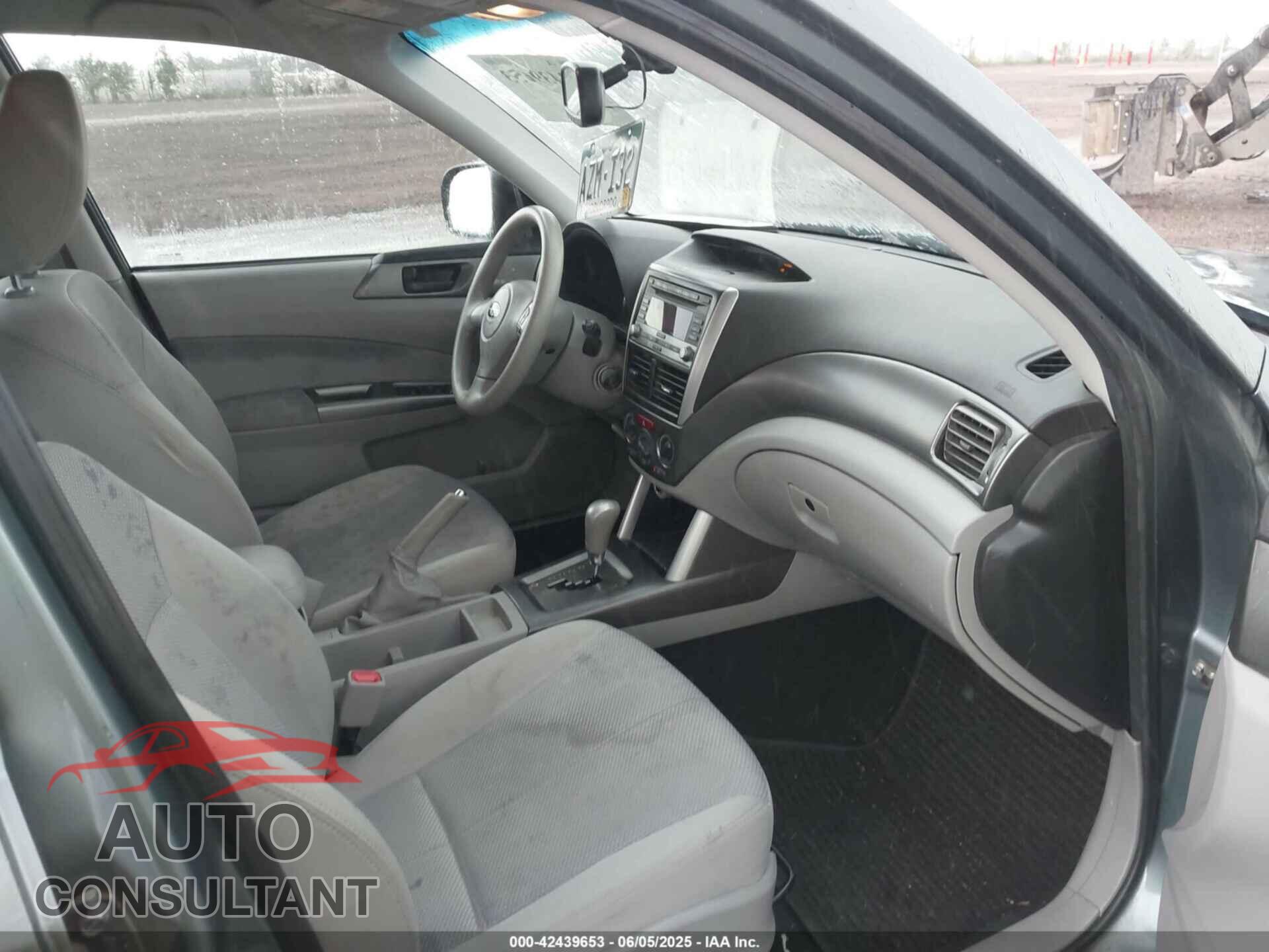 SUBARU FORESTER 2011 - JF2SHBBC6BH740940