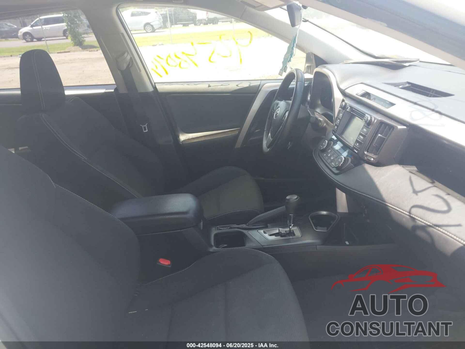 TOYOTA RAV4 2016 - JTMRFREV0GJ073114
