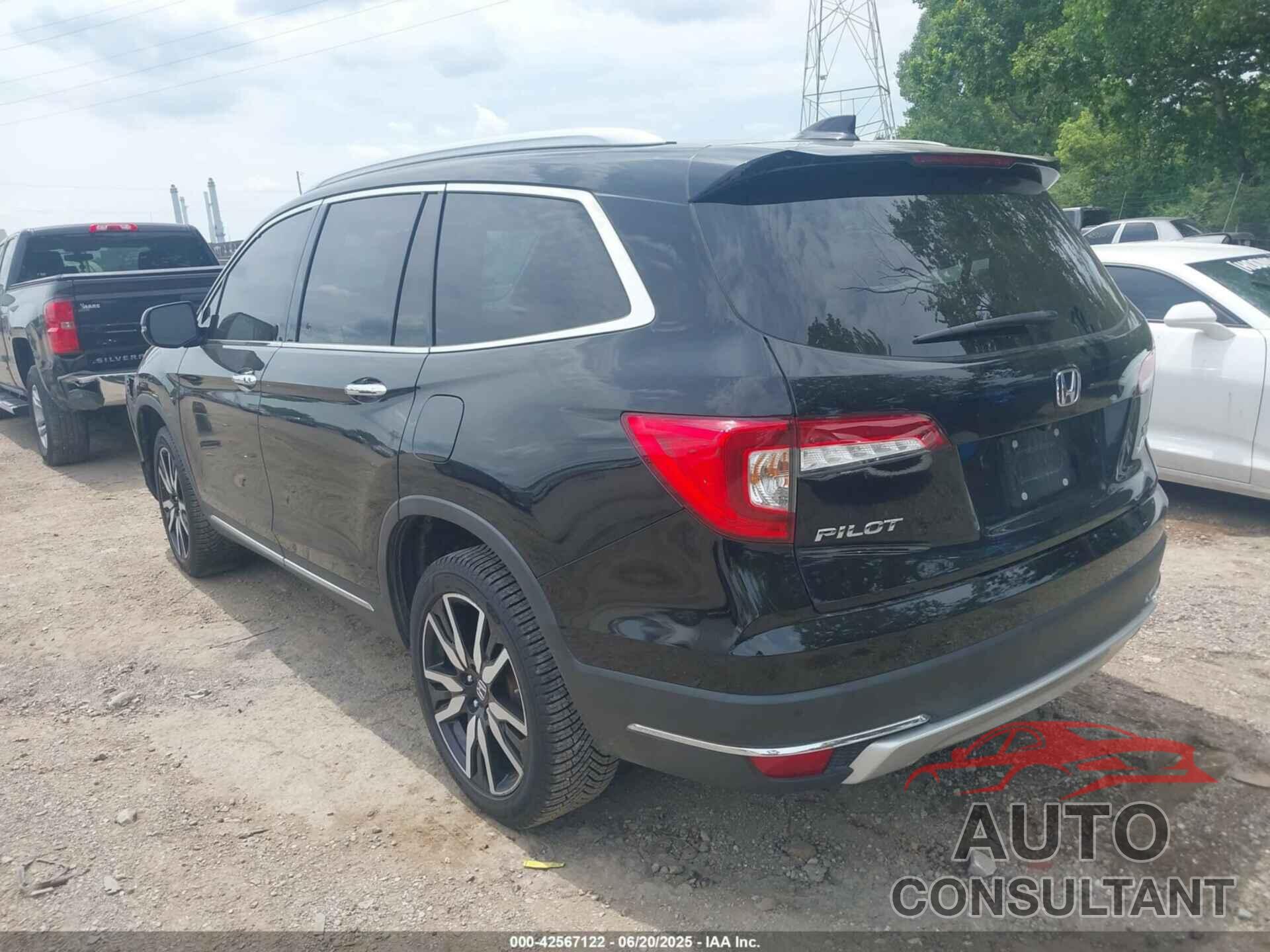 HONDA PILOT 2021 - 5FNYF6H92MB000922
