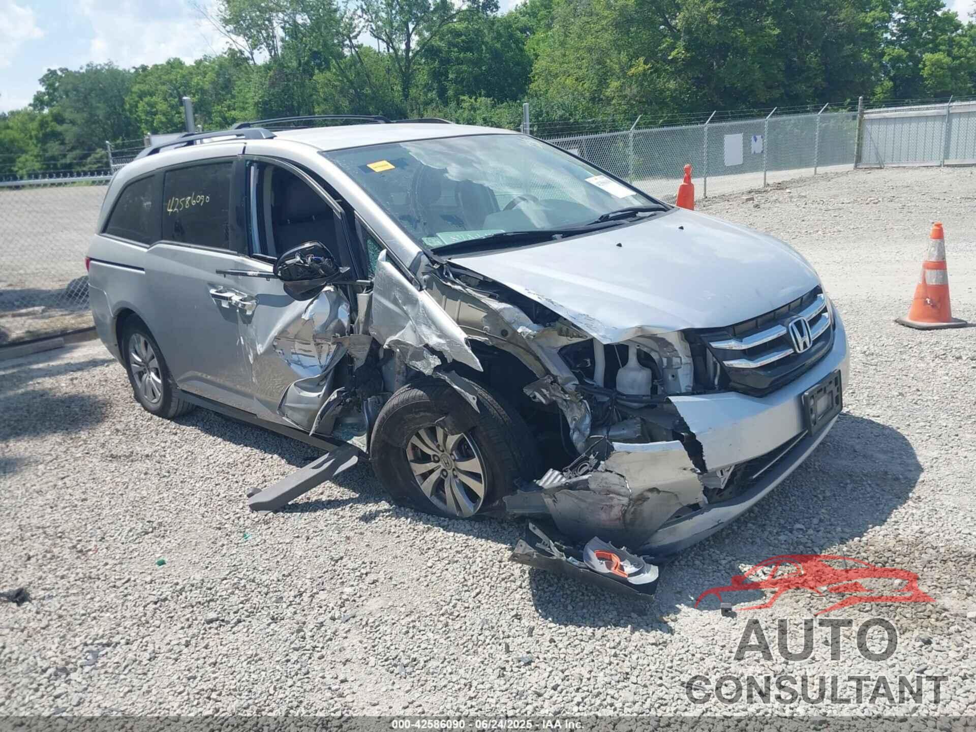 HONDA ODYSSEY 2015 - 5FNRL5H44FB027103
