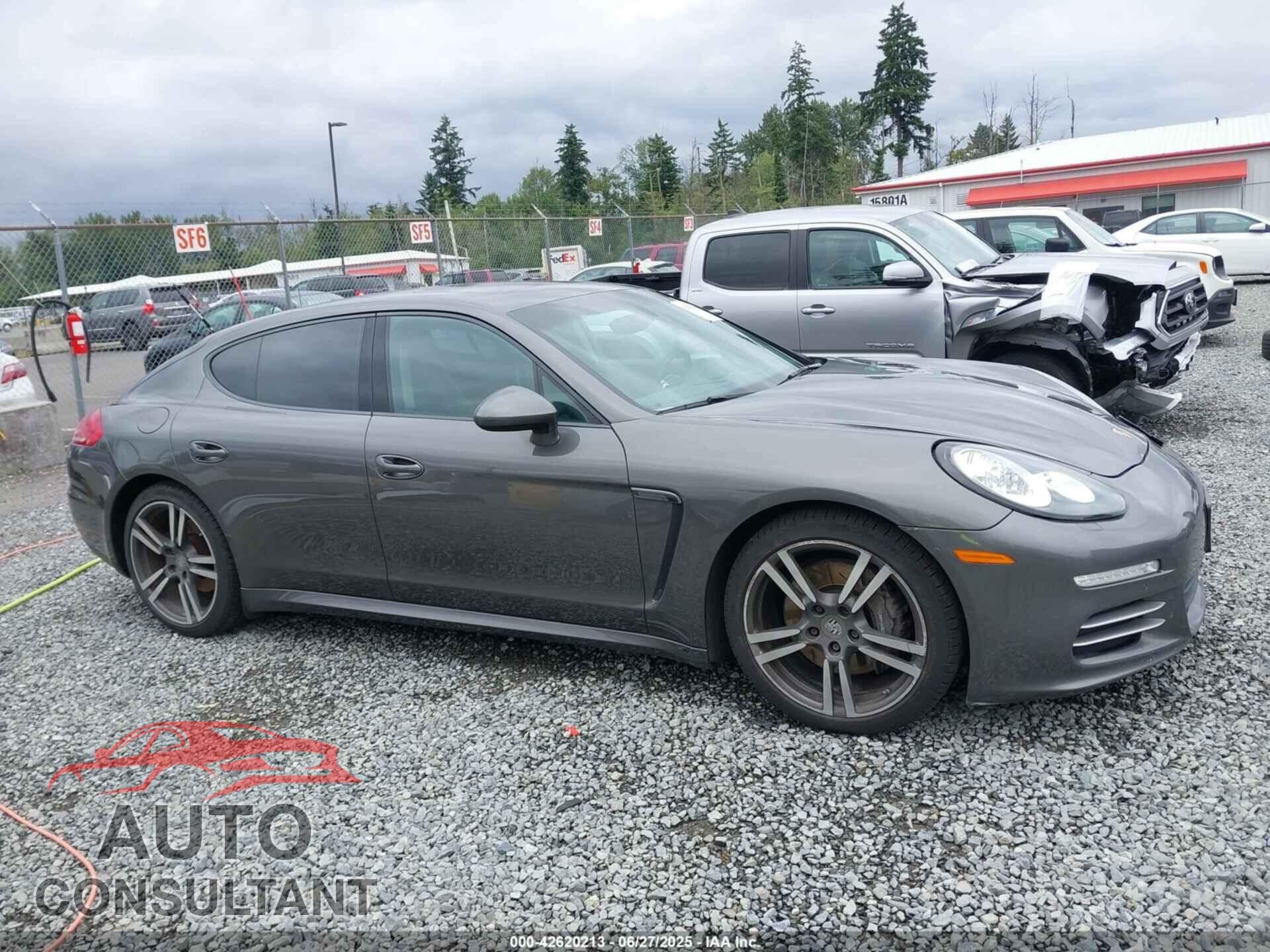 PORSCHE PANAMERA 2014 - WP0AA2A70EL005911