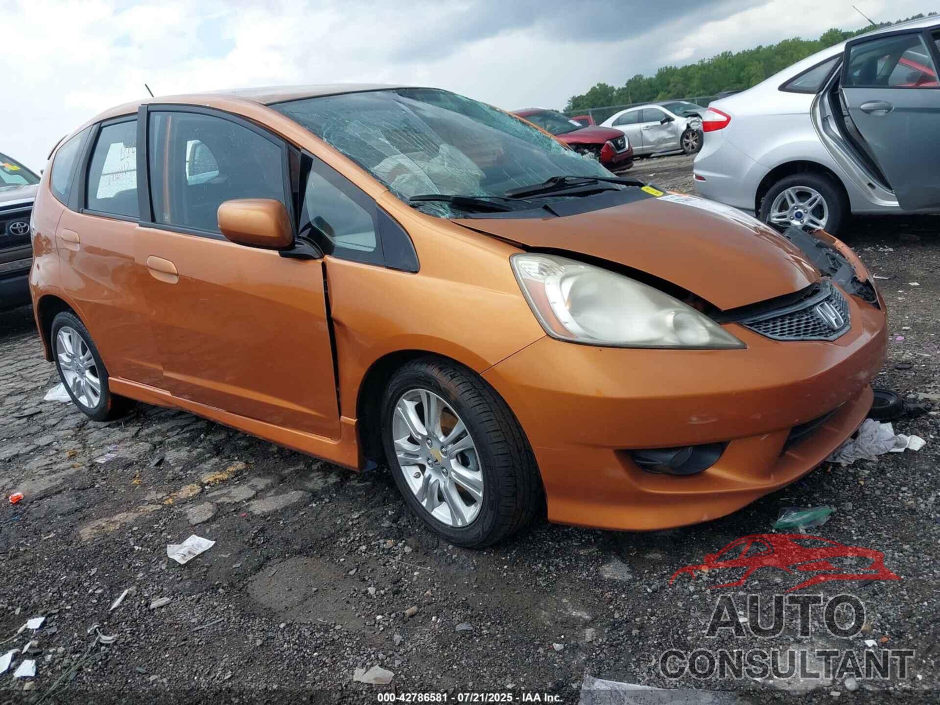 HONDA FIT 2009 - JHMGE88669S009518