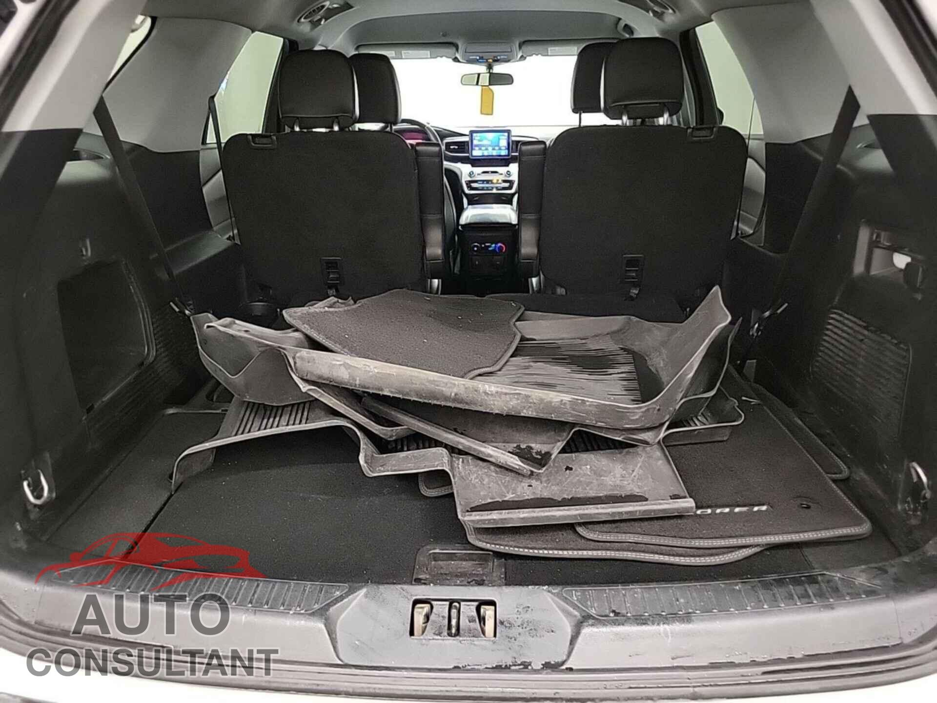FORD EXPLORER 2023 - 1FMSK8DH8PGB08378