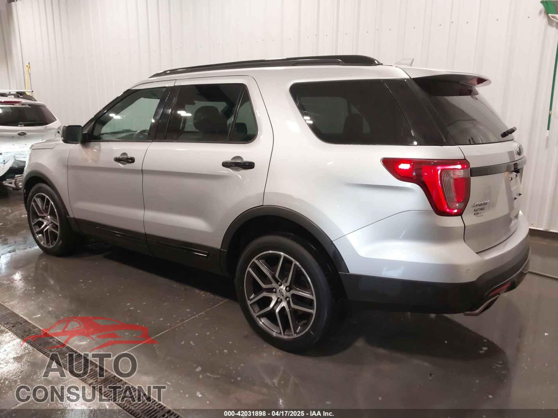 FORD EXPLORER 2016 - 1FM5K8GT9GGD27511