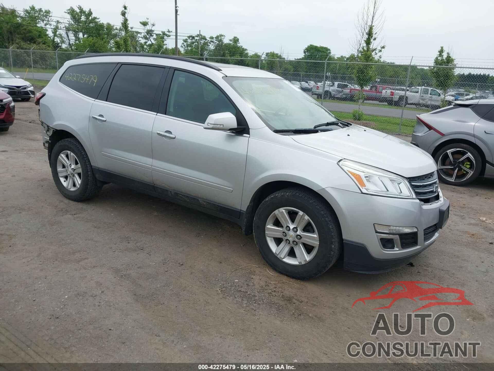 CHEVROLET TRAVERSE 2014 - 1GNKVHKDXEJ113200