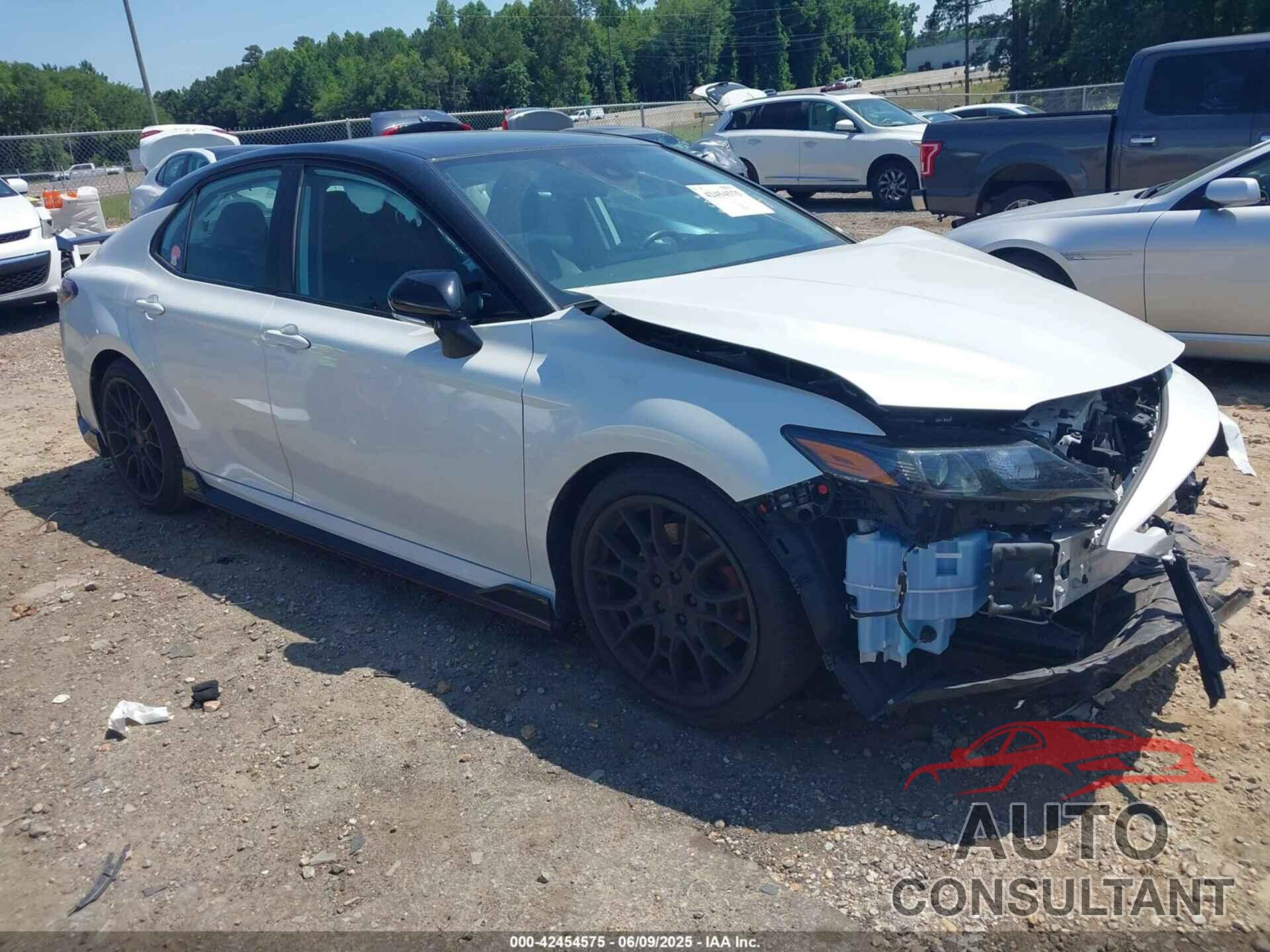 TOYOTA CAMRY 2023 - 4T1KZ1AK4PU072452