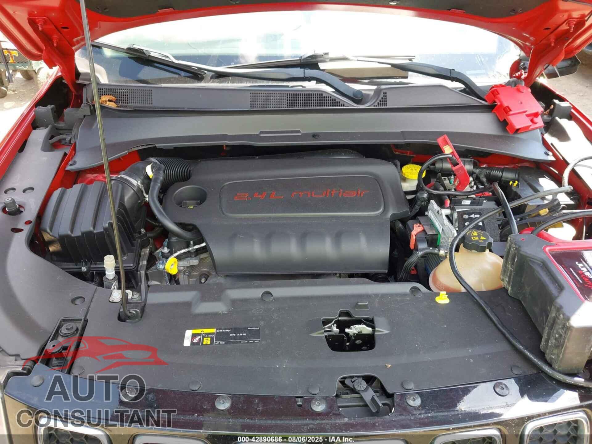 JEEP COMPASS 2020 - 3C4NJDAB9LT132871