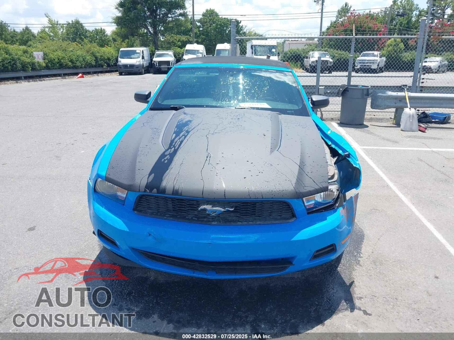 FORD MUSTANG 2012 - 1ZVBP8EM0C5282658