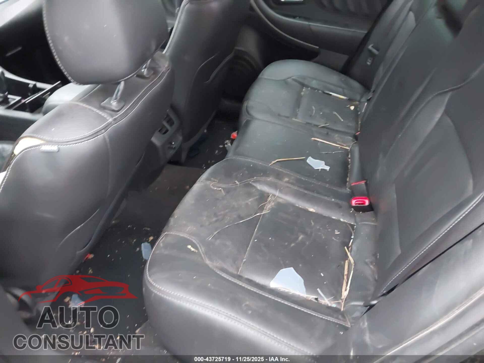 FORD TAURUS 2014 - 1FAHP2E88EG133330