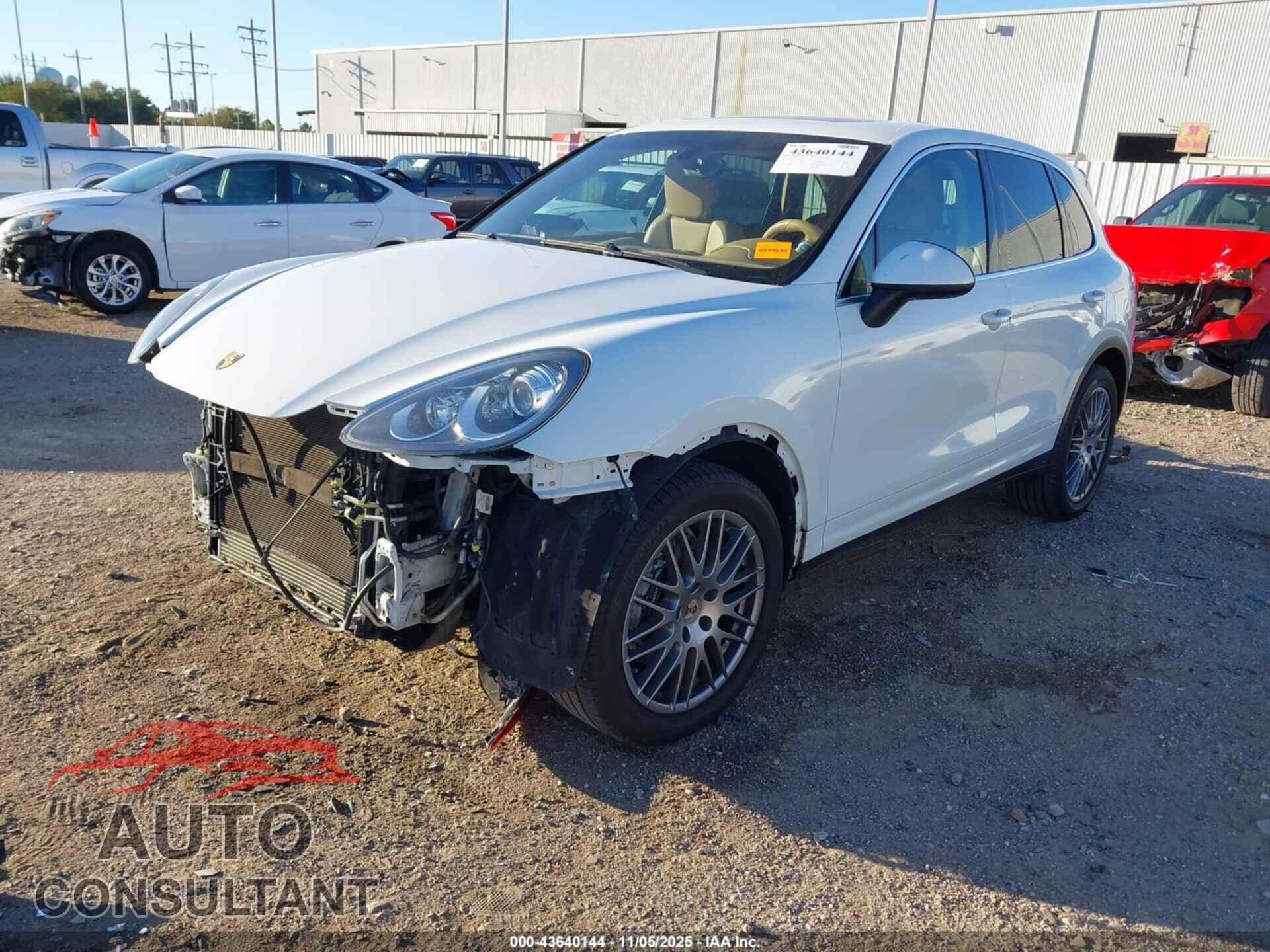 PORSCHE CAYENNE 2013 - WP1AA2A23DLA03457