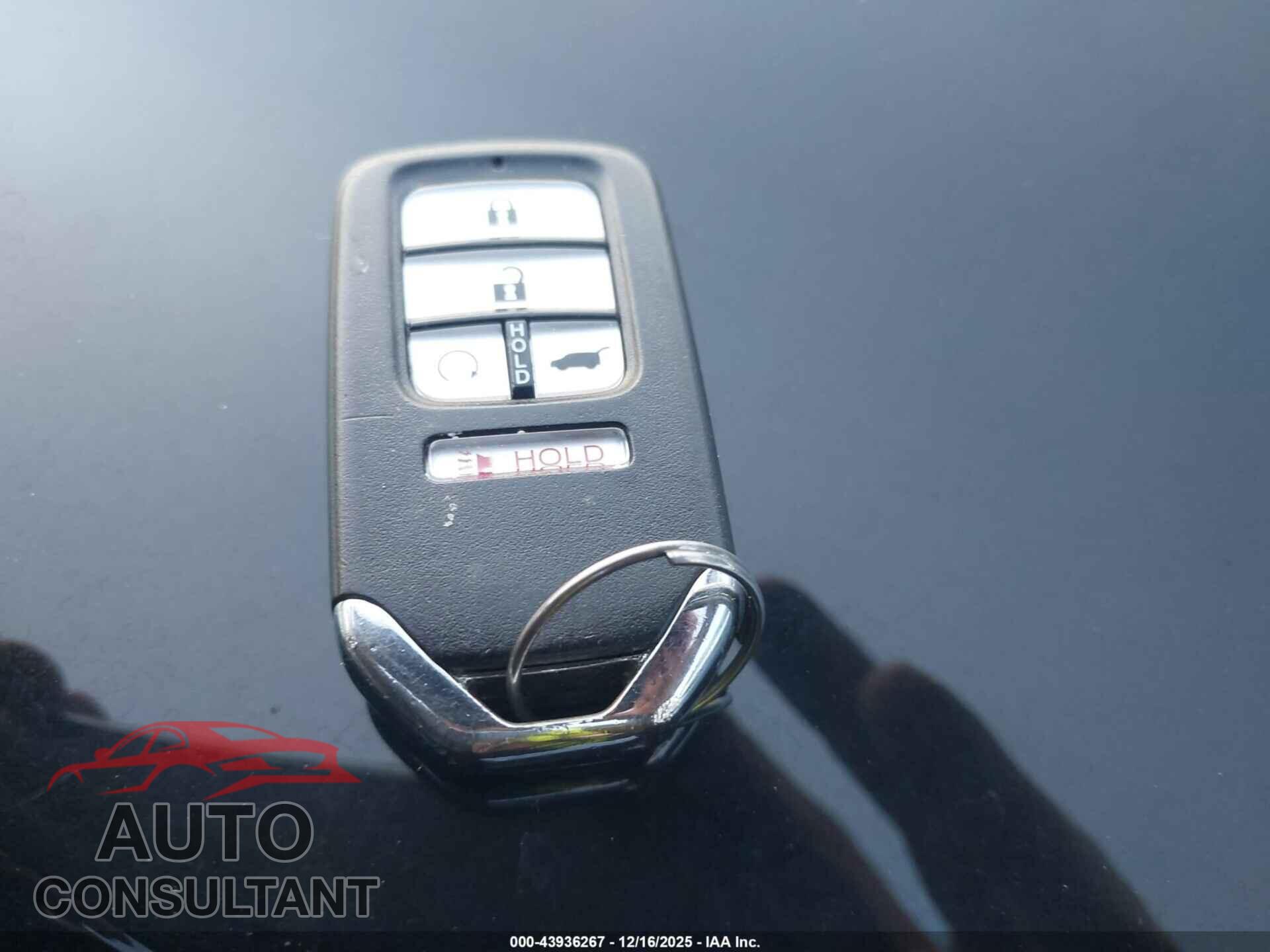 HONDA PILOT 2017 - 5FNYF6H55HB032735