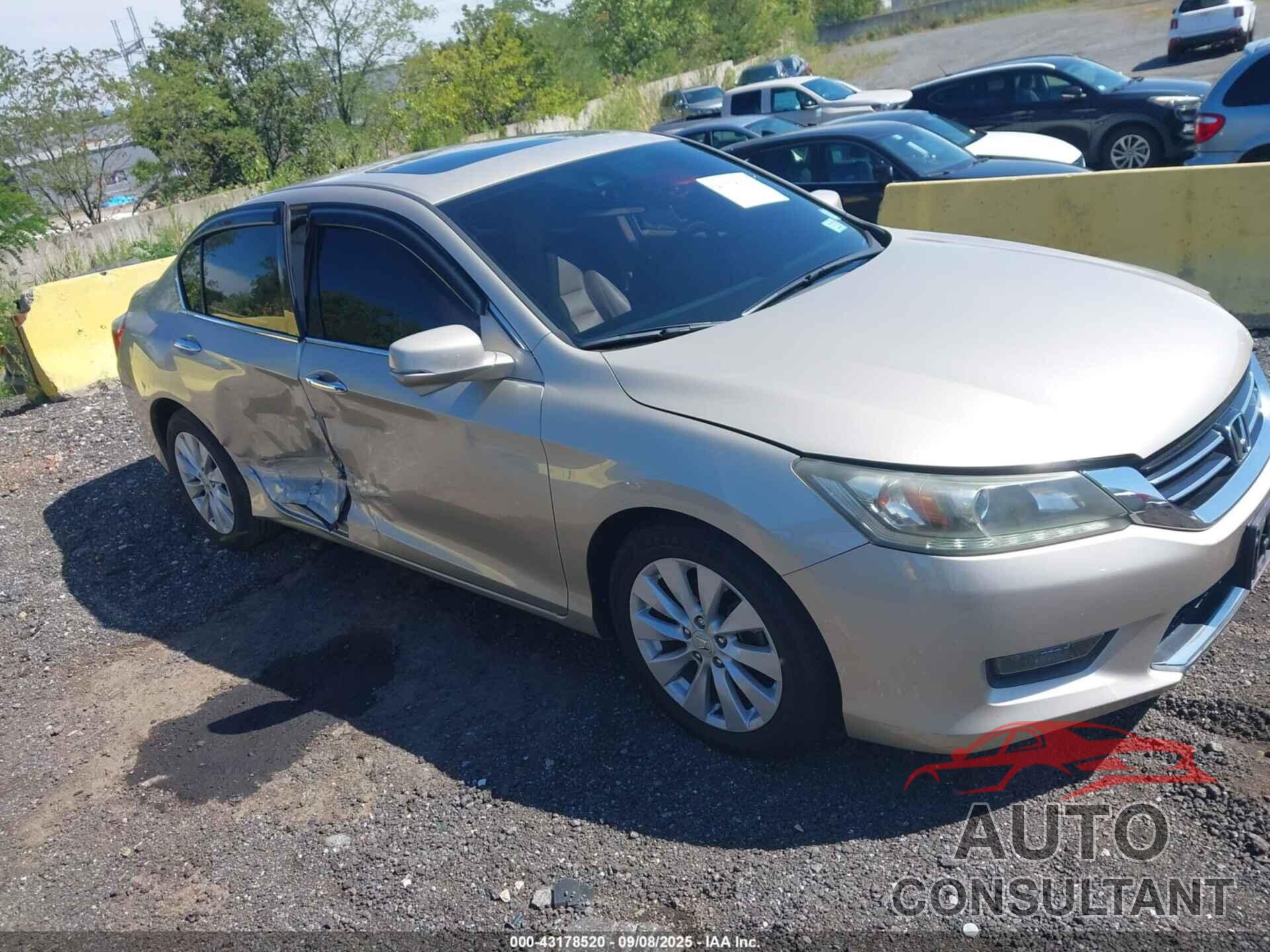 HONDA ACCORD 2014 - 1HGCR3F87EA000498