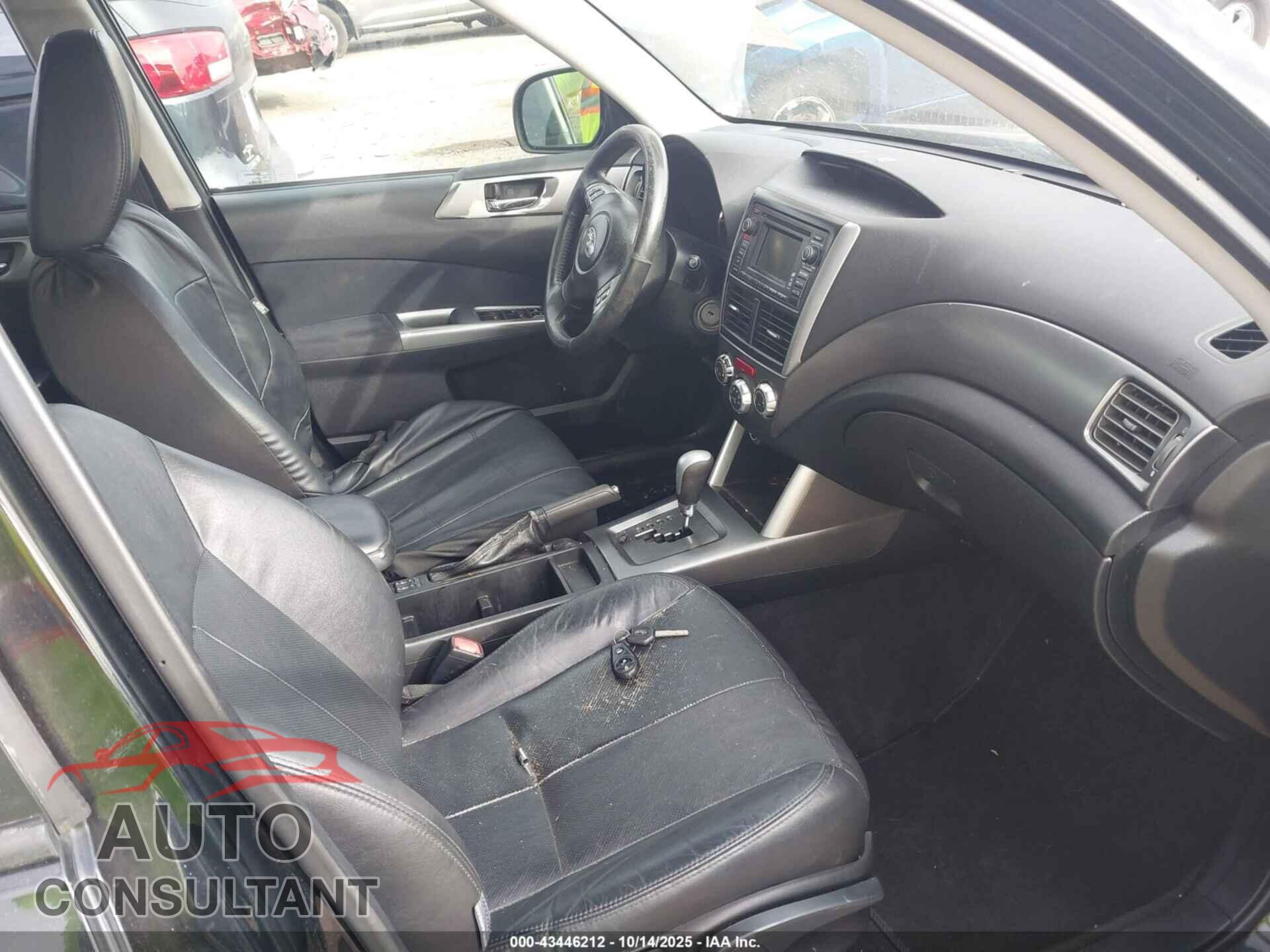 SUBARU FORESTER 2013 - JF2SHAEC4DH402266