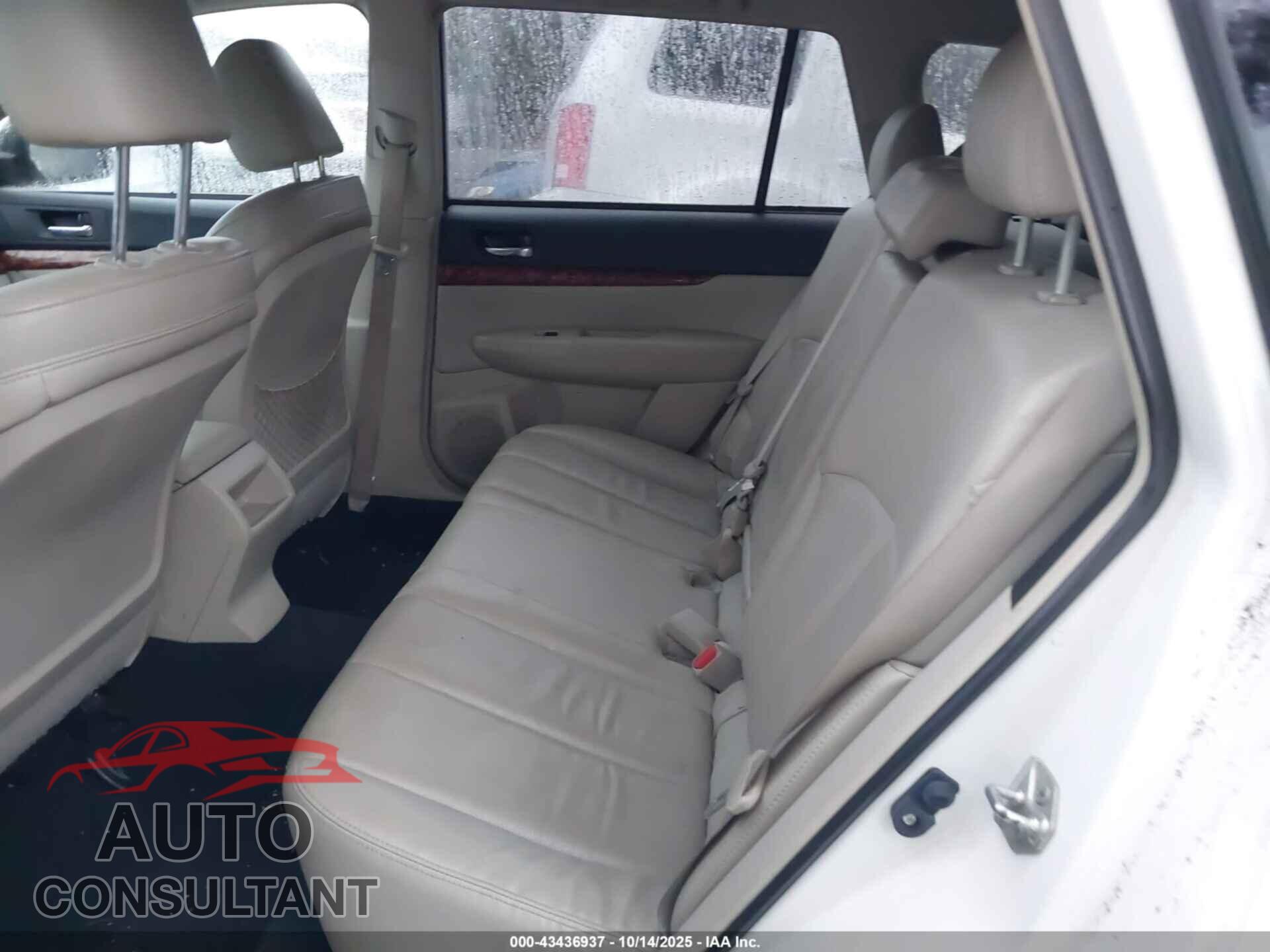 SUBARU OUTBACK 2011 - 4S4BRBJC2B3347698