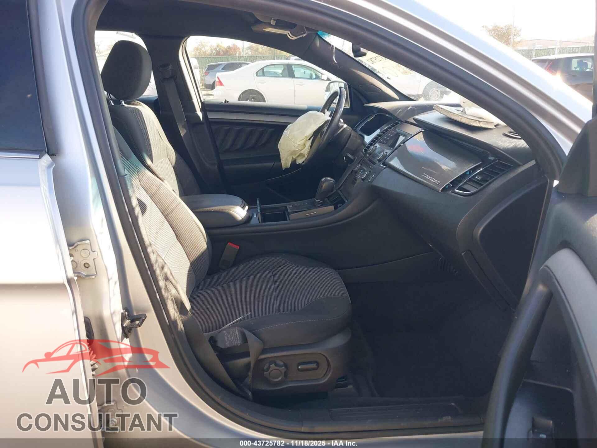 FORD TAURUS 2014 - 1FAHP2E82EG161009