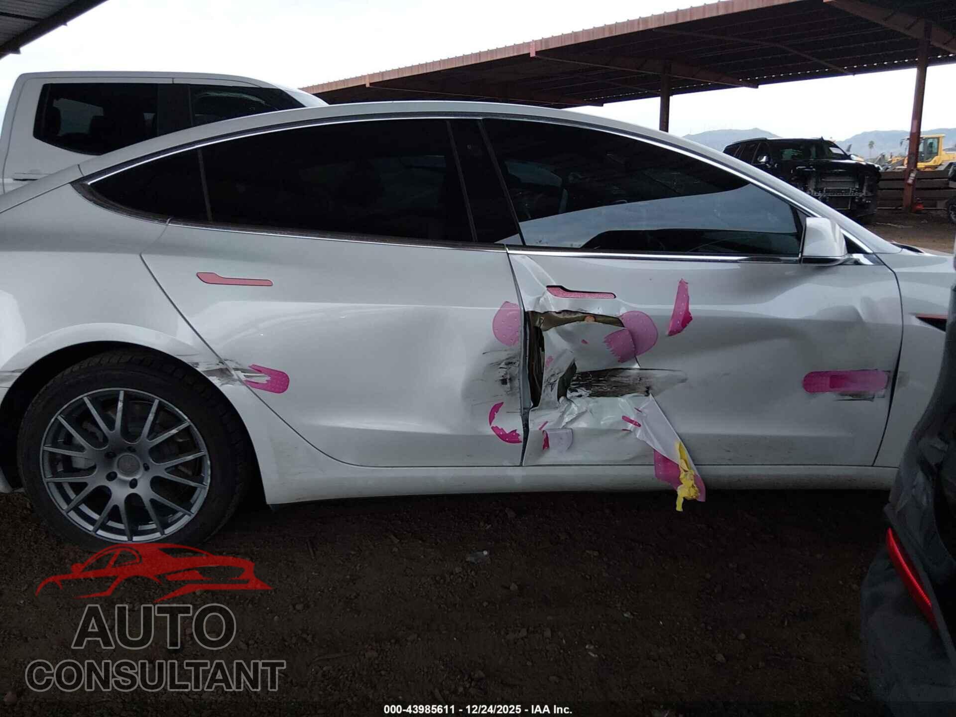 TESLA MODEL 3 2020 - 5YJ3E1EA2LF645180