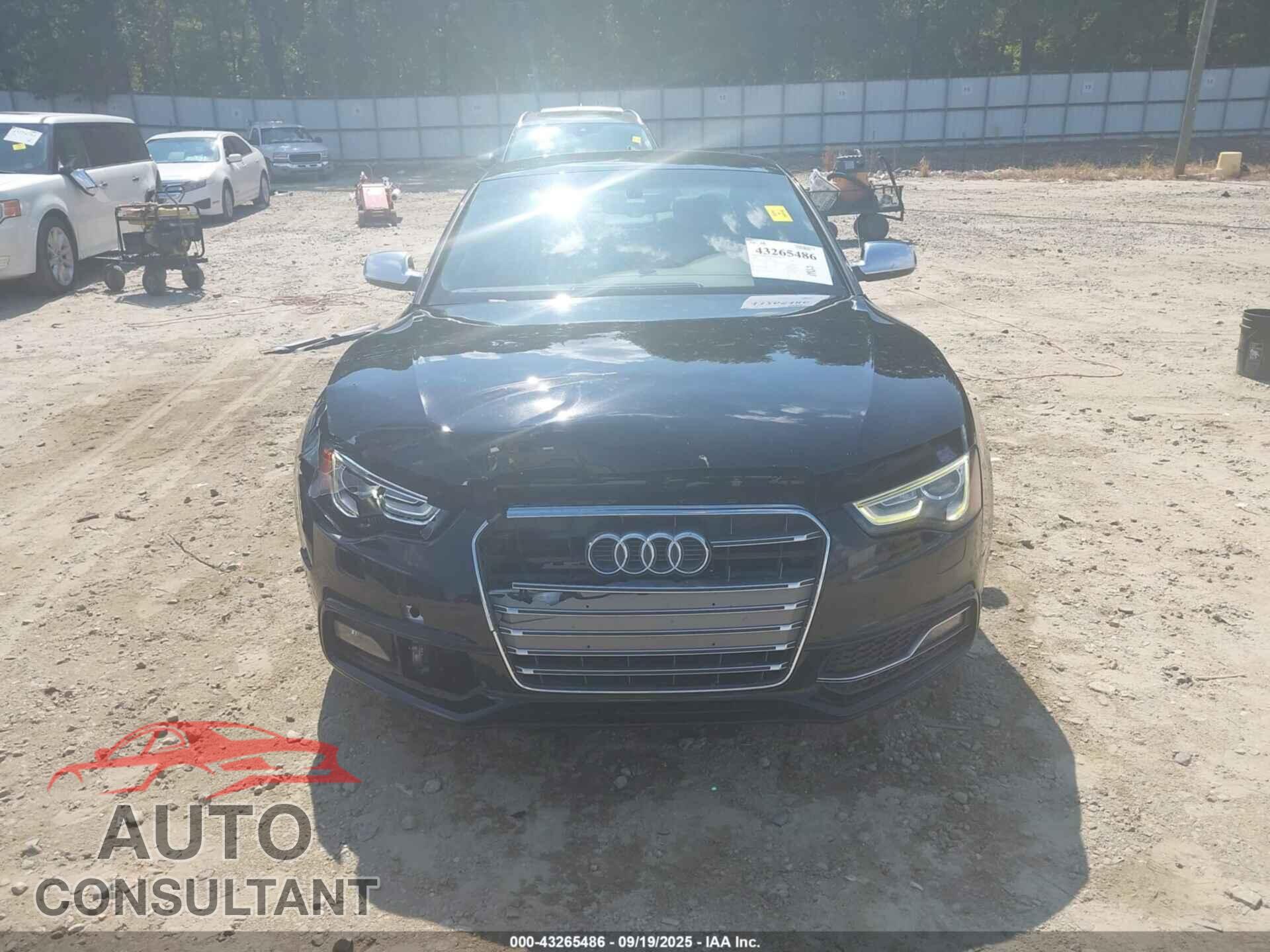 AUDI S5 2014 - WAUCGAFR7EA067066