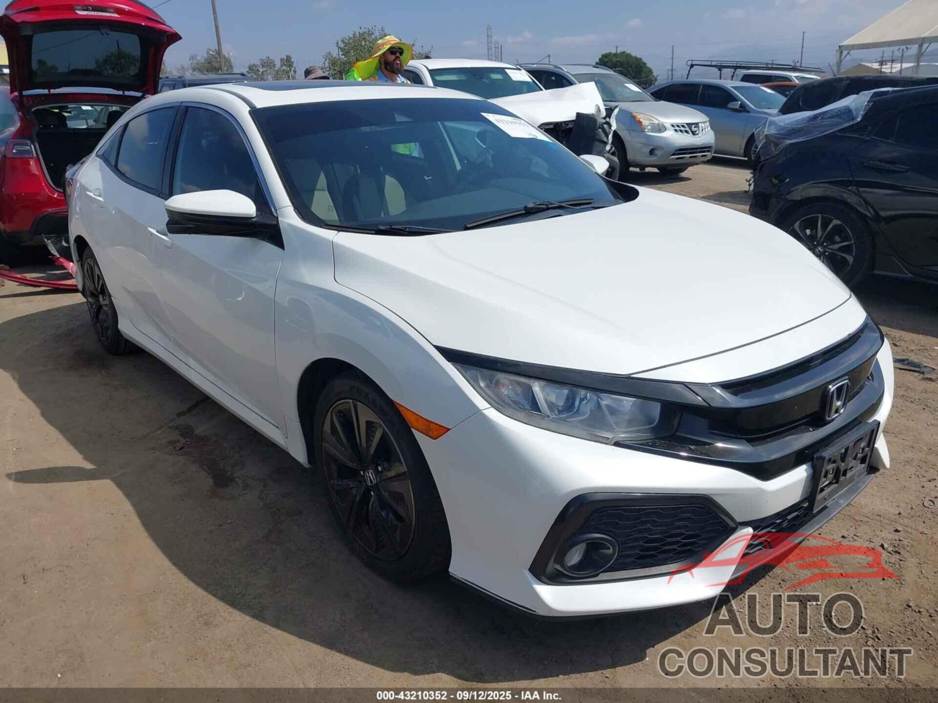 HONDA CIVIC 2019 - SHHFK7H61KU211071