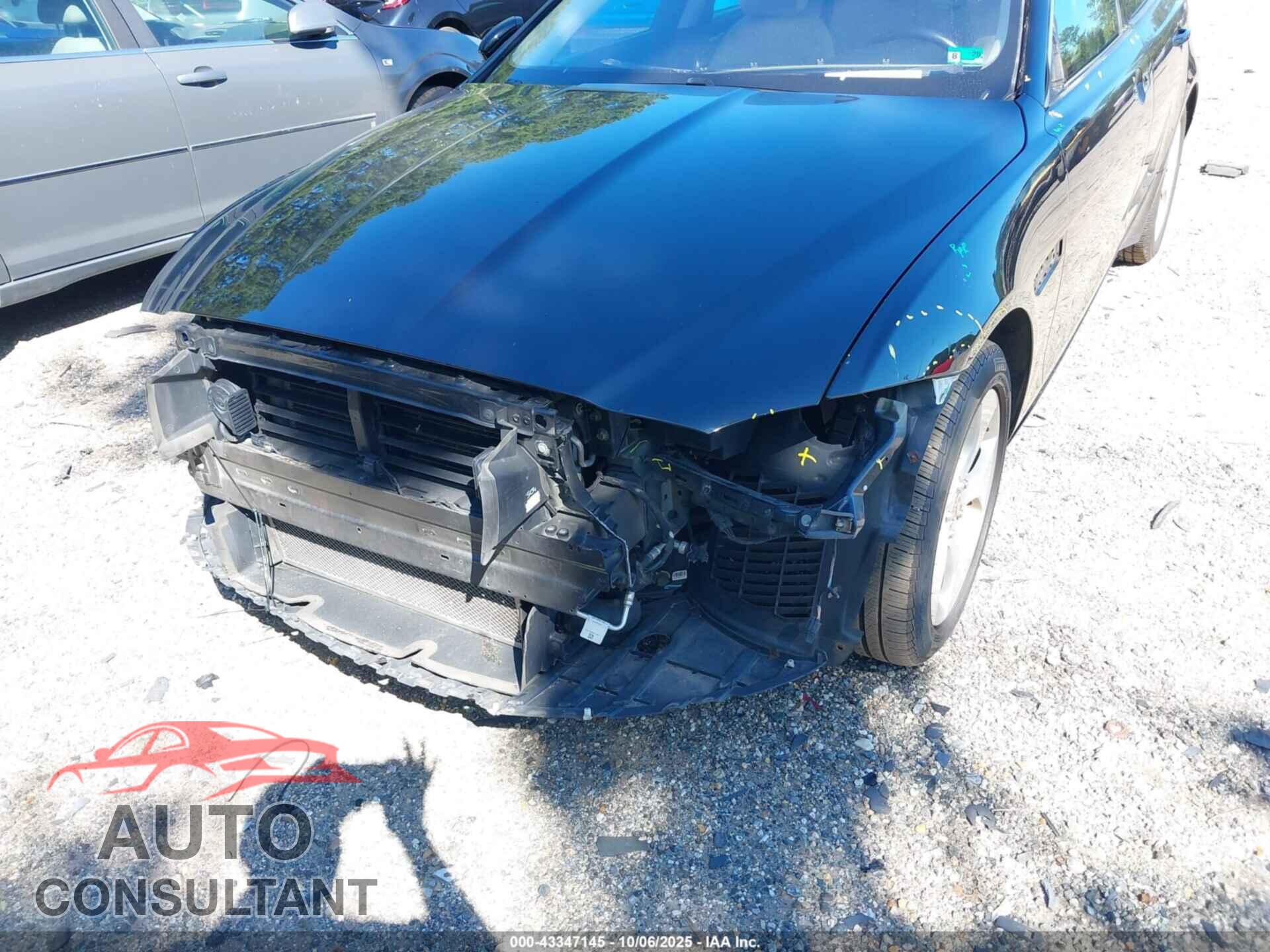 JAGUAR XE 2017 - SAJAR4BG9HA968407