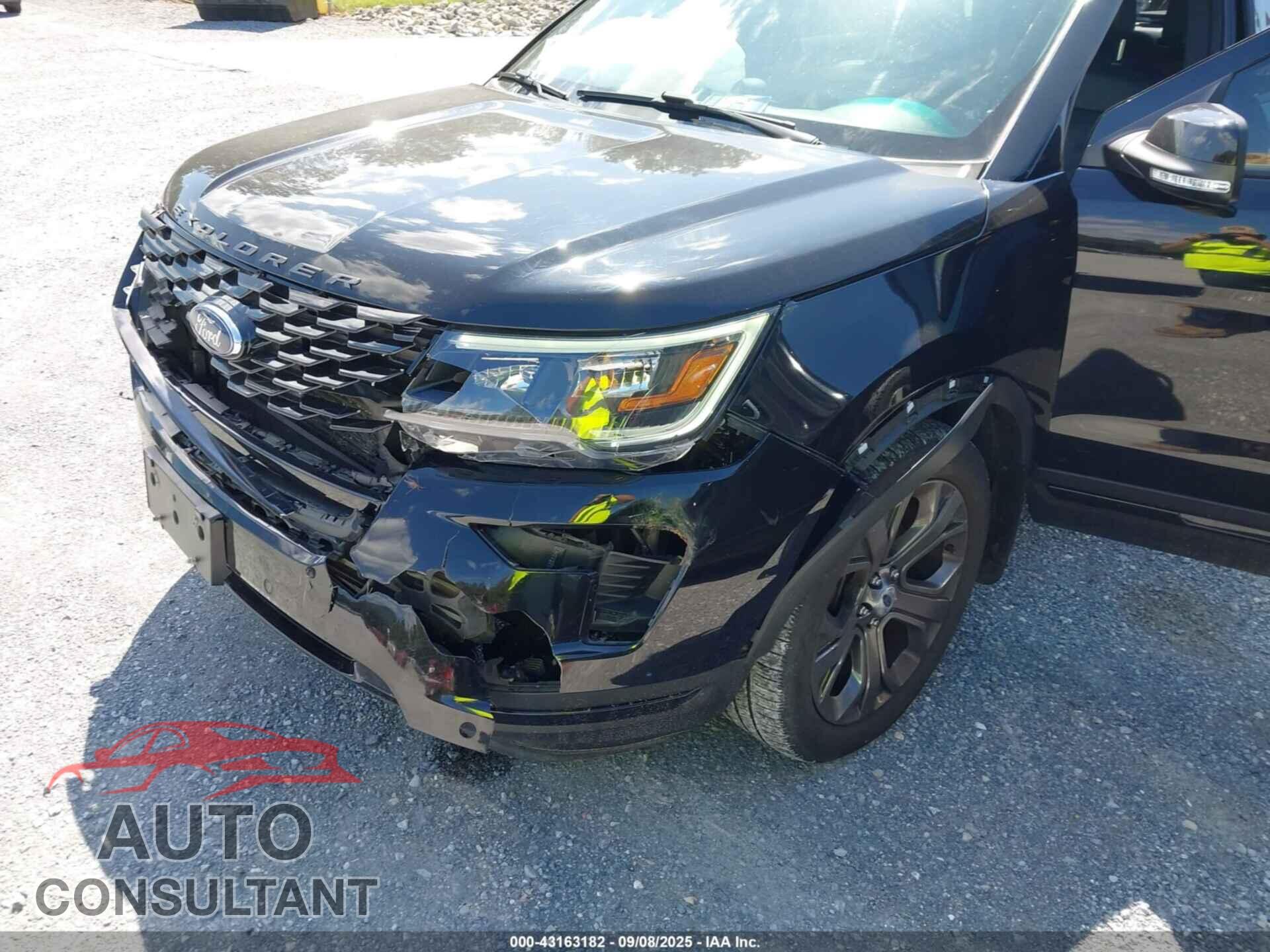 FORD EXPLORER 2018 - 1FM5K8GT1JGB14723