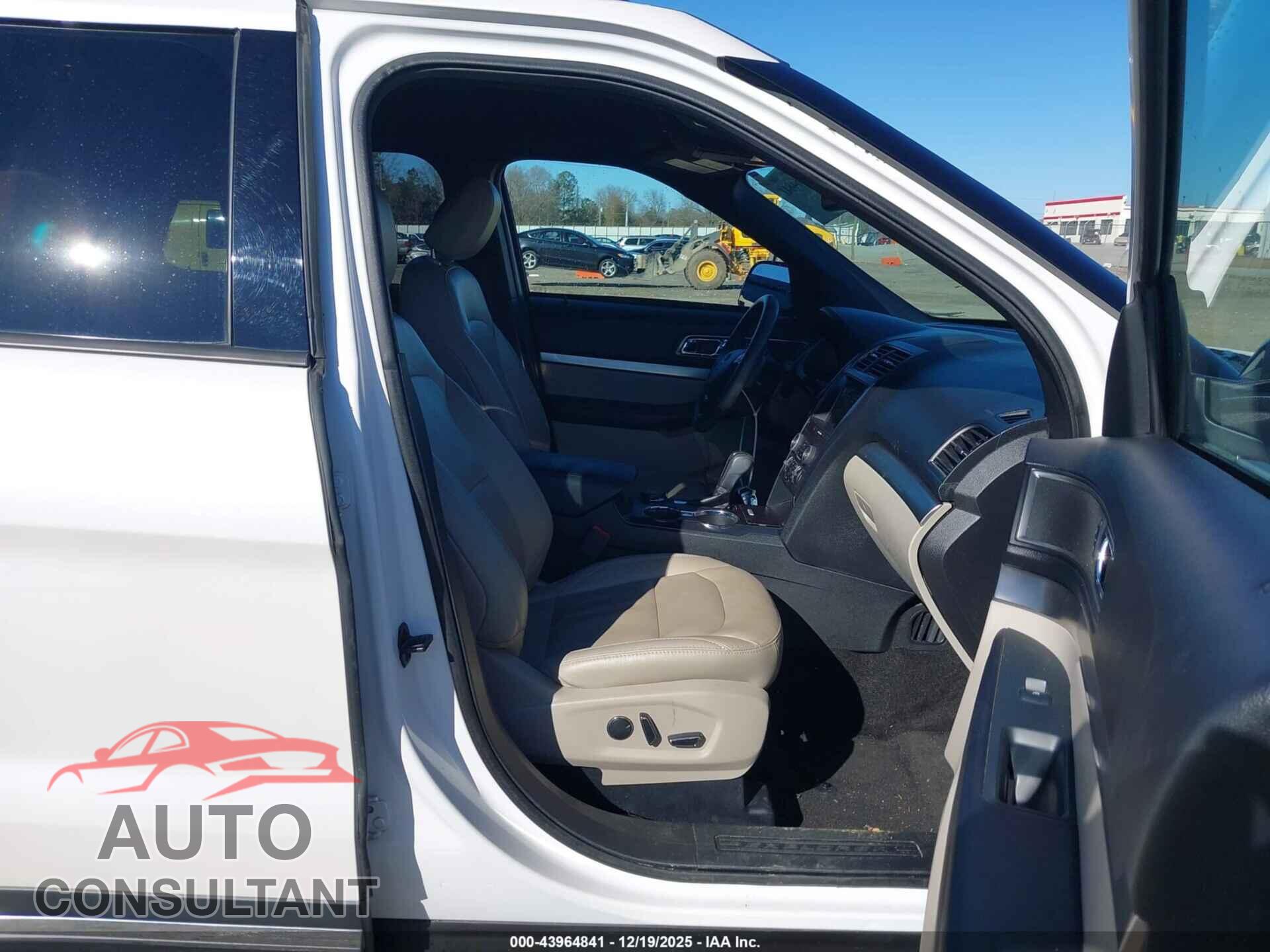 FORD EXPLORER 2018 - 1FM5K8D89JGB94997