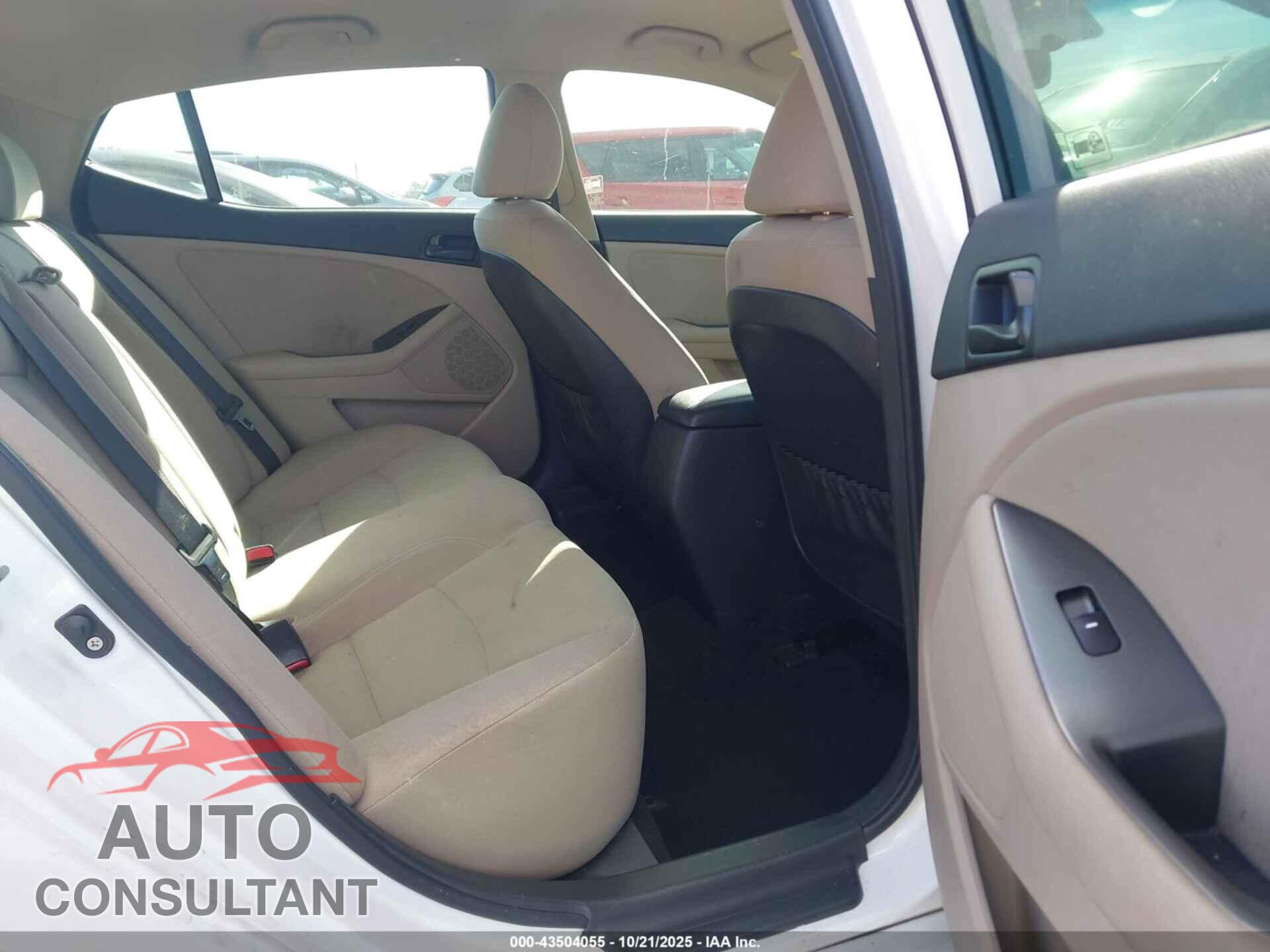 KIA OPTIMA 2015 - KNAGM4A79F5646765