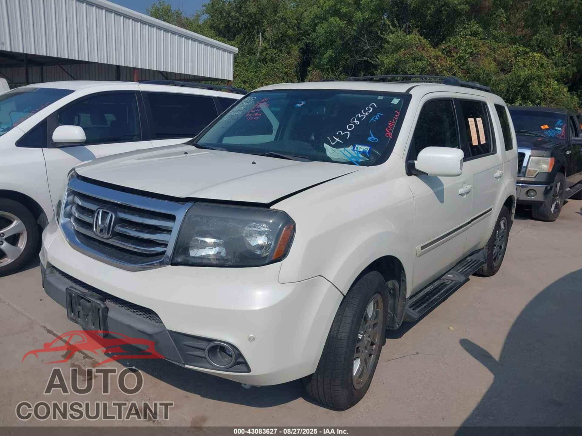 HONDA PILOT 2015 - 5FNYF3H92FB007774