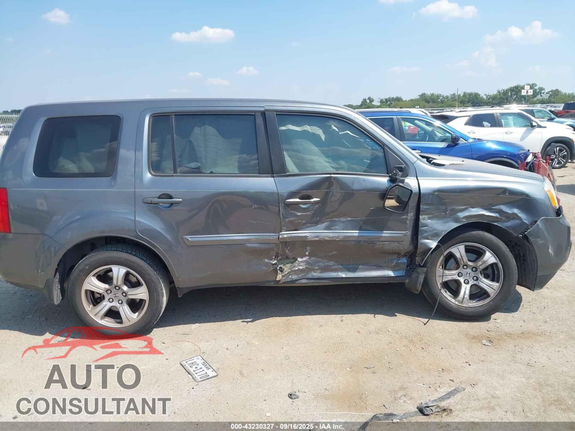 HONDA PILOT 2013 - 5FNYF3H5XDB028186