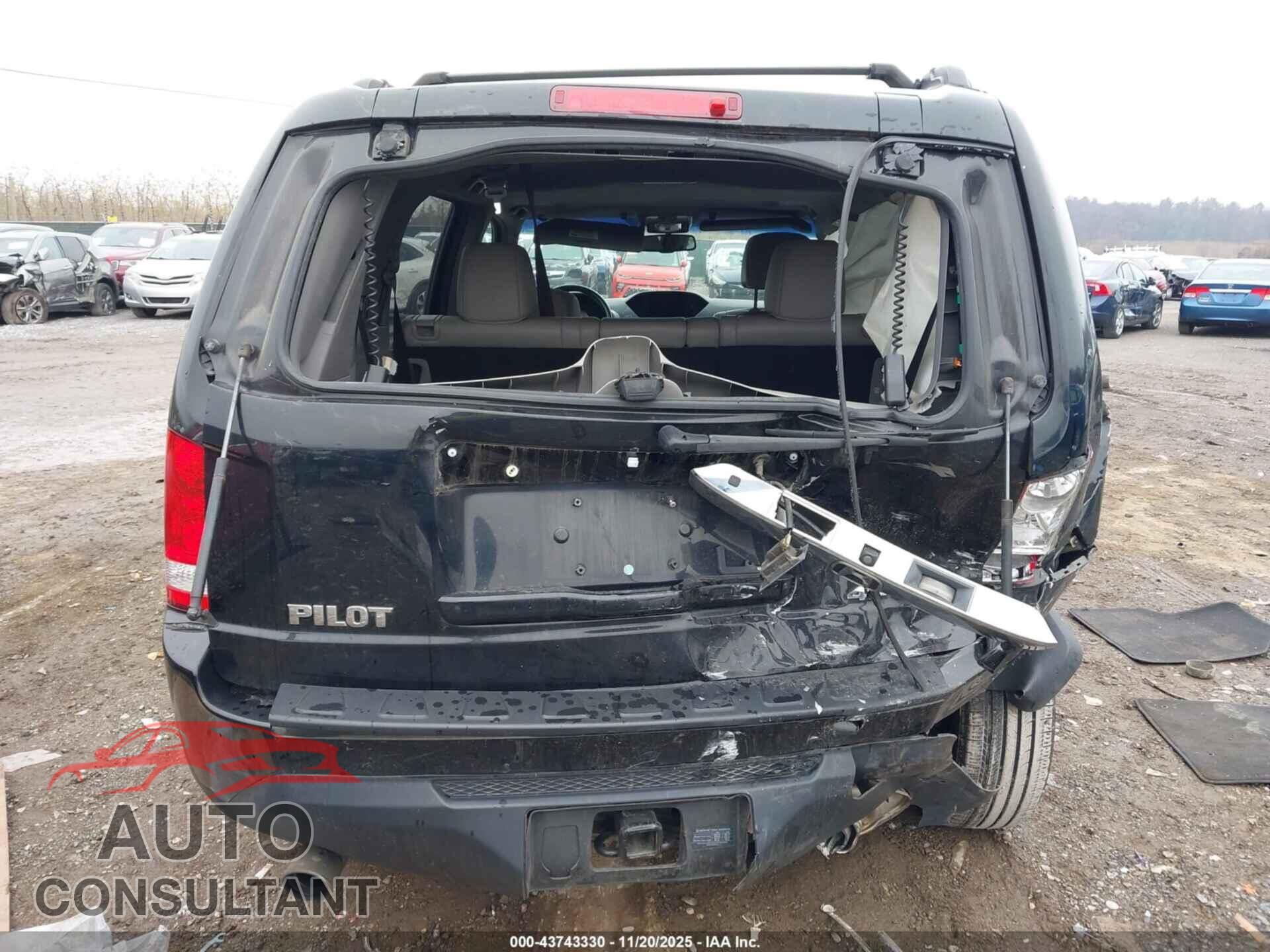 HONDA PILOT 2012 - 5FNYF4H76CB010001
