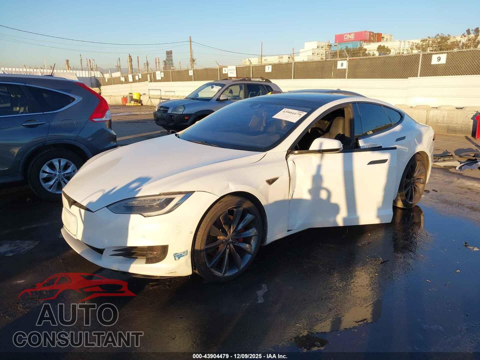 TESLA MODEL S 2016 - 5YJSA1E15GF158830