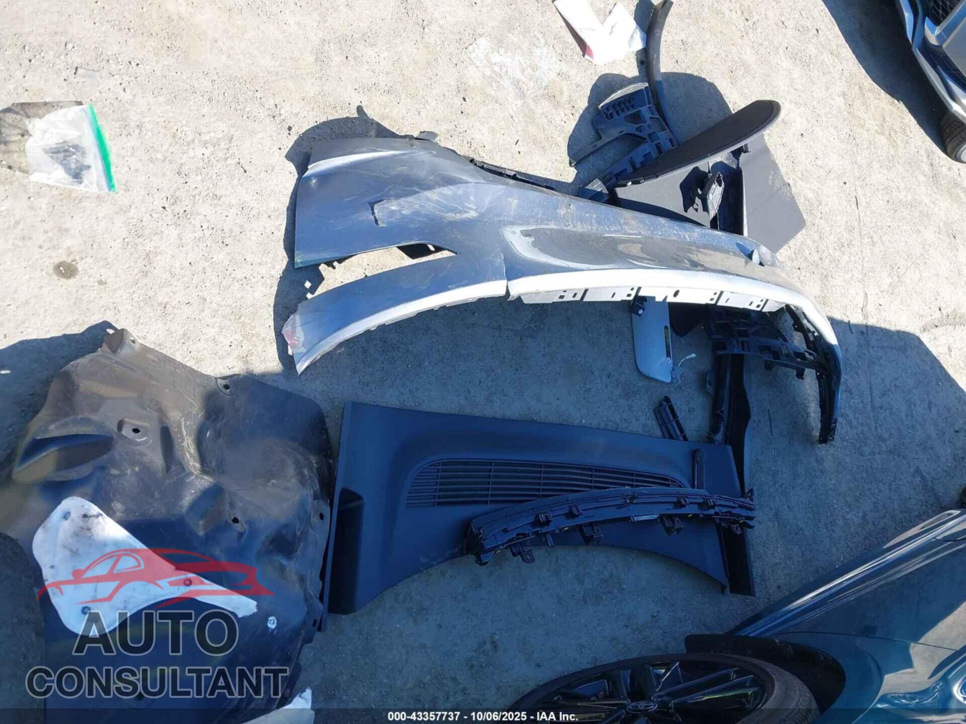 TESLA MODEL Y 2026 - 7SAYGDED2TF422250