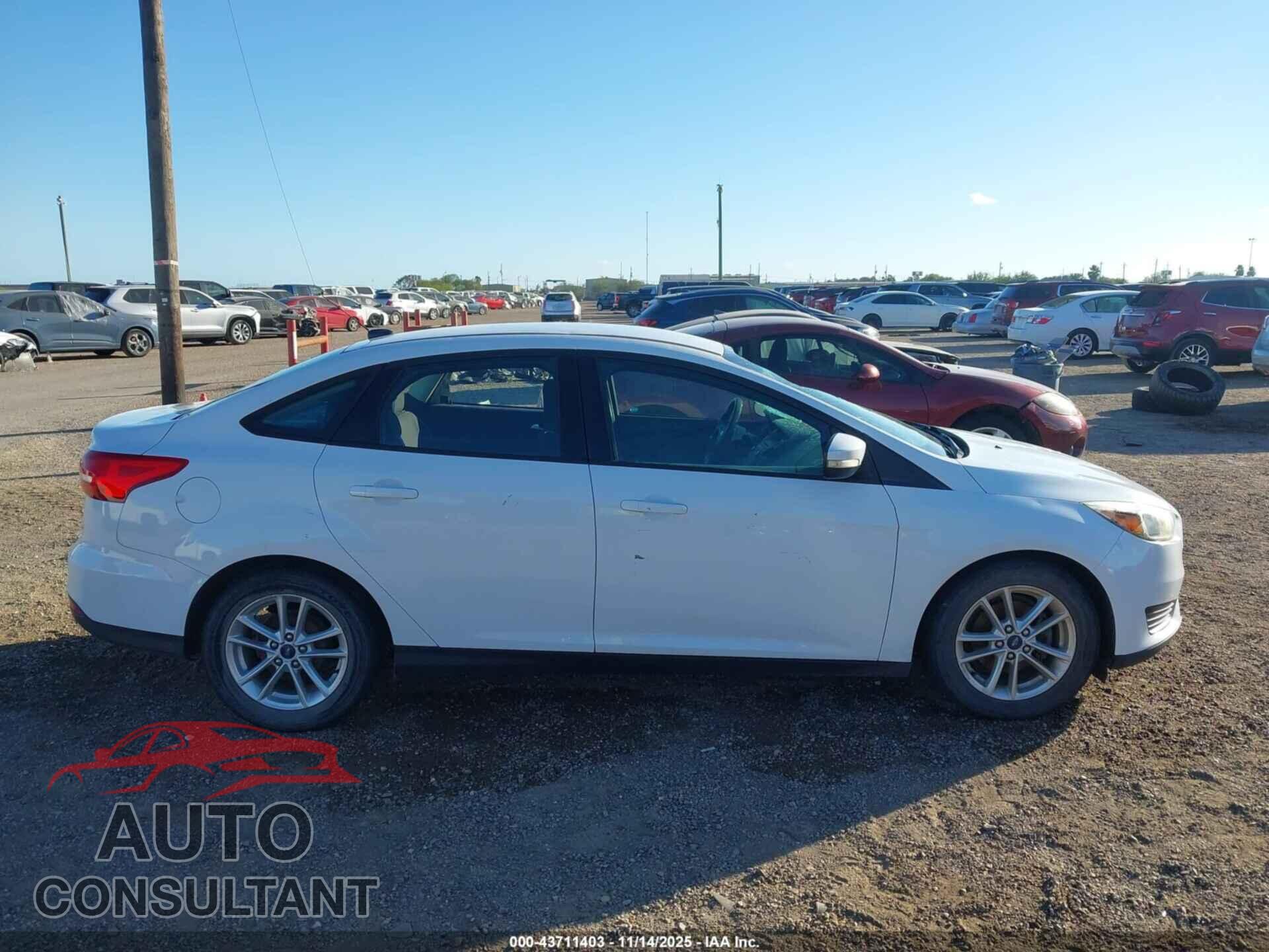 FORD FOCUS 2016 - 1FADP3F25GL324471