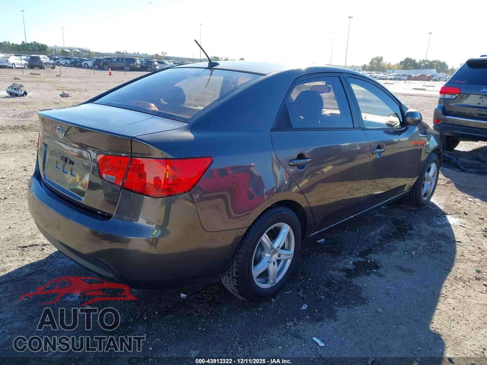 KIA FORTE 2013 - KNAFU4A23D5731260